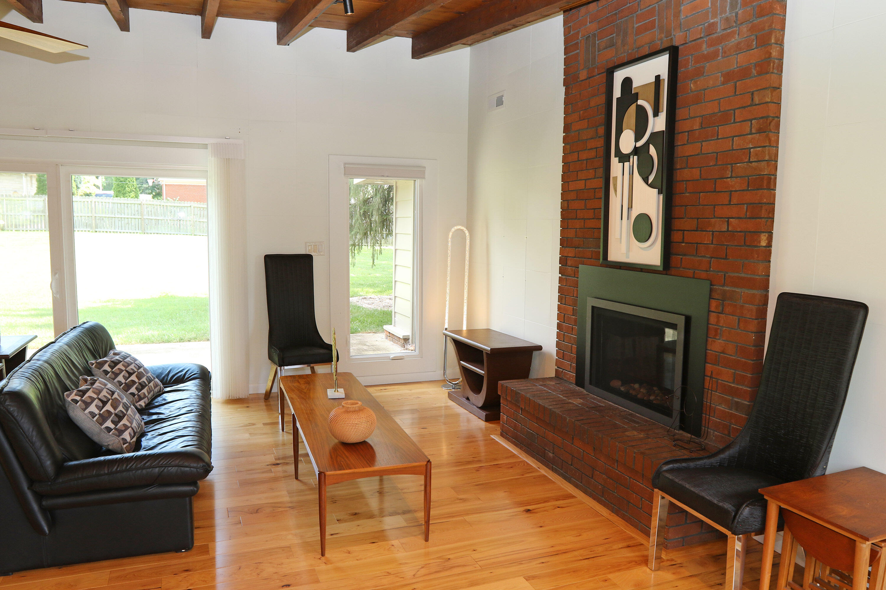 3081 Breckenwood Drive Property Photo 9