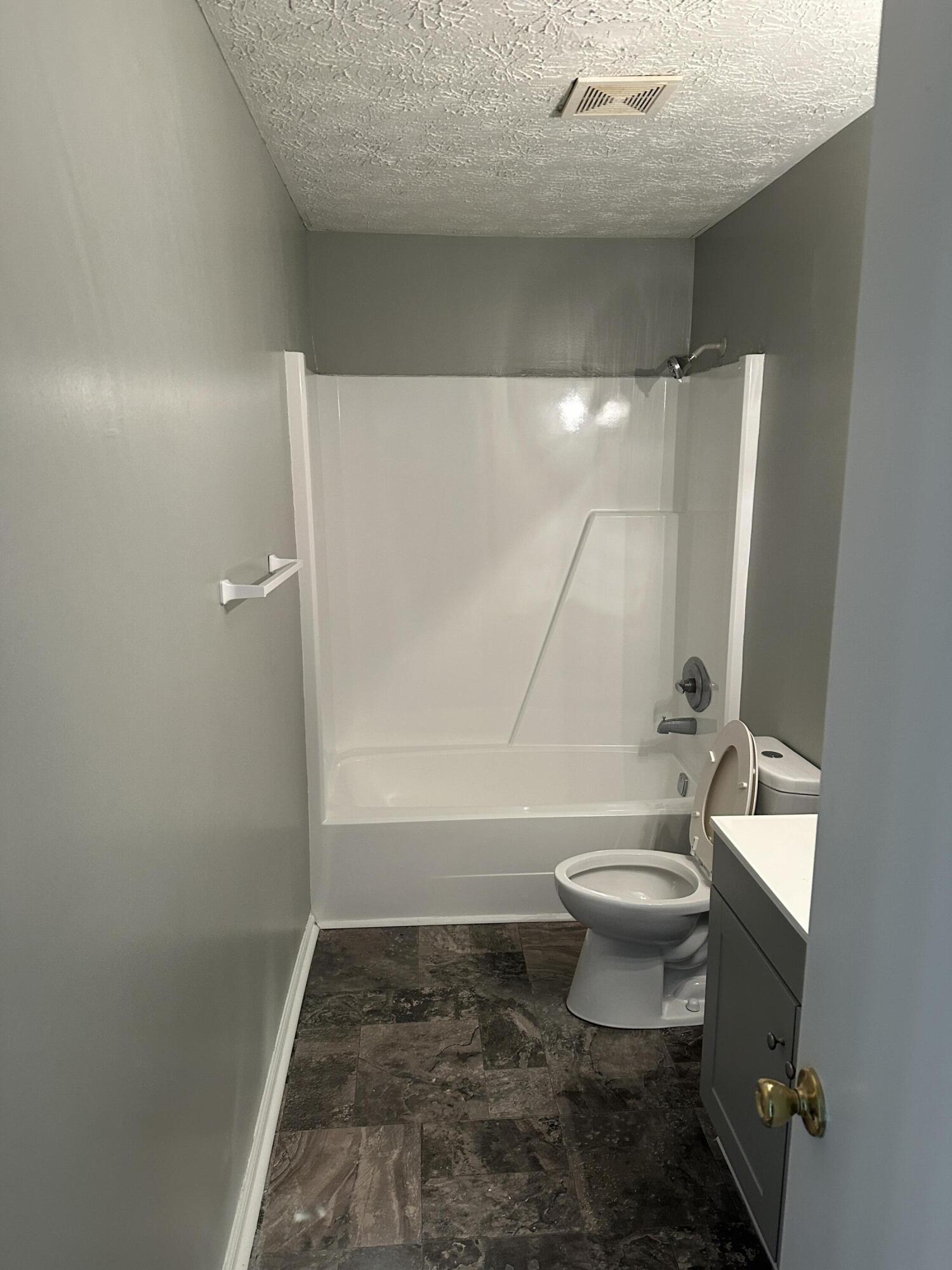 380 Redding Road 1 Property Photo 24