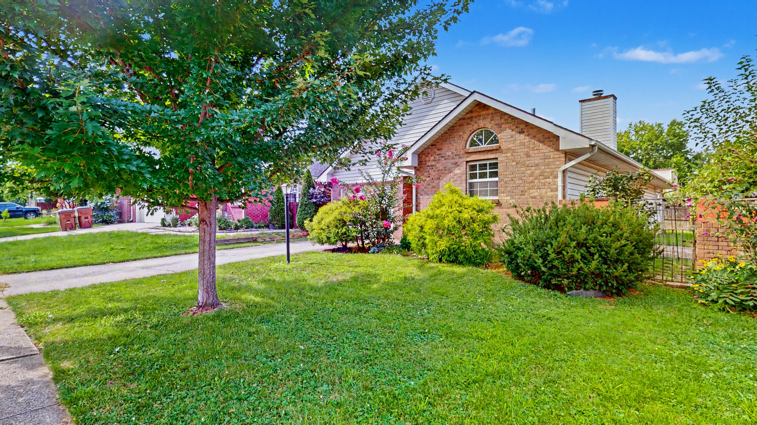 326 Retrac Road Property Photo 4