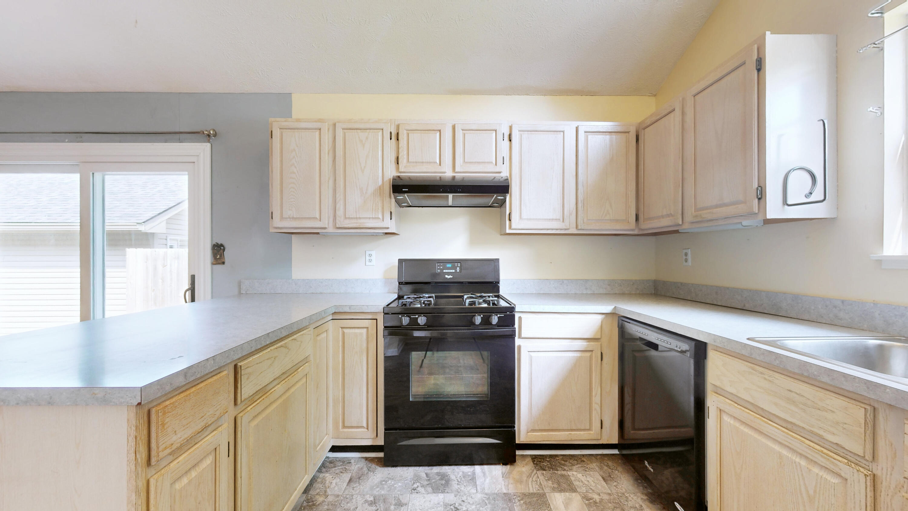 326 Retrac Road Property Photo 8
