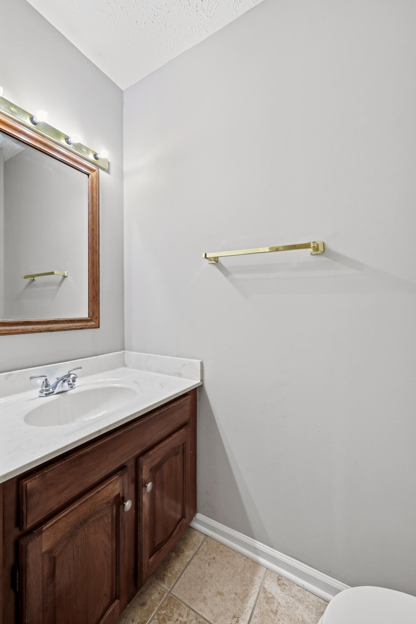 412 Darby Creek Road B Property Photo 16