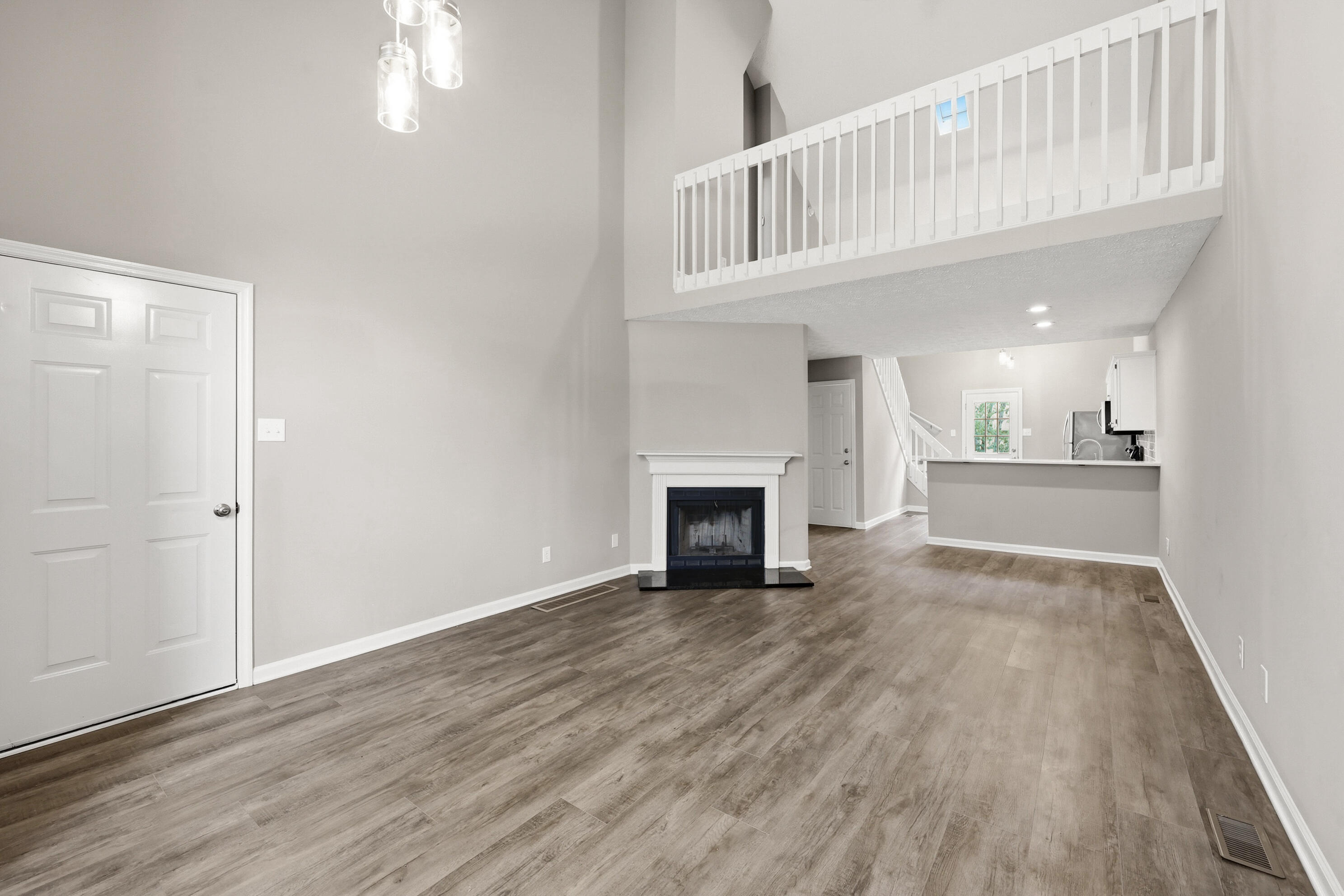 4795 Moss Creek Drive Property Photo 3