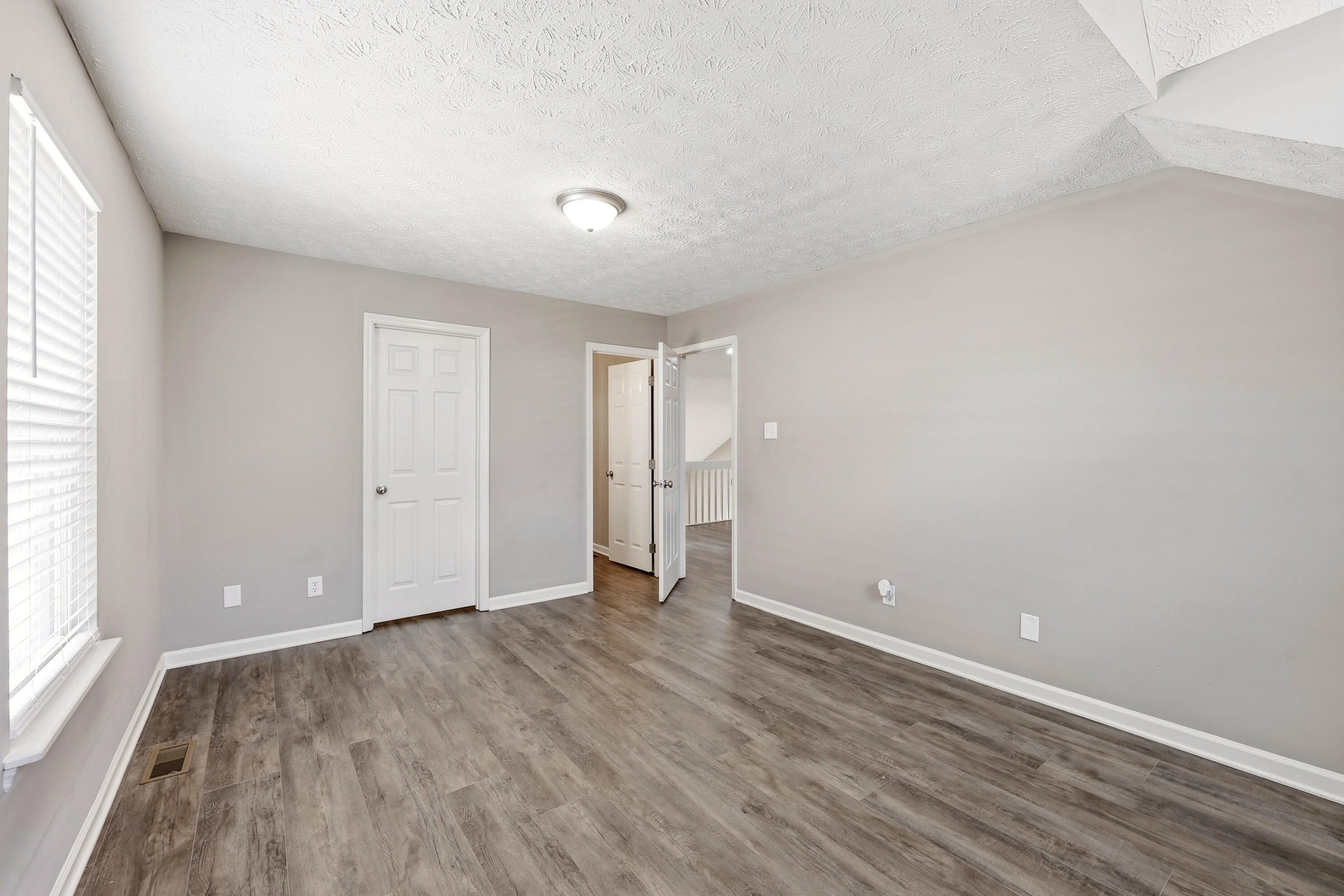 4795 Moss Creek Drive Property Photo 15