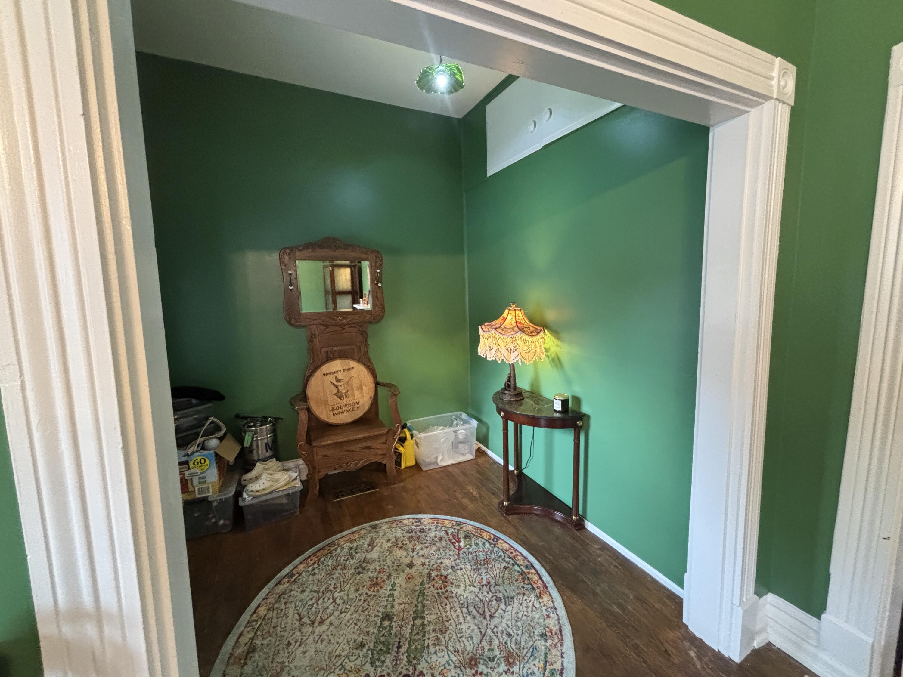 125 E Campbell Street Property Photo 8