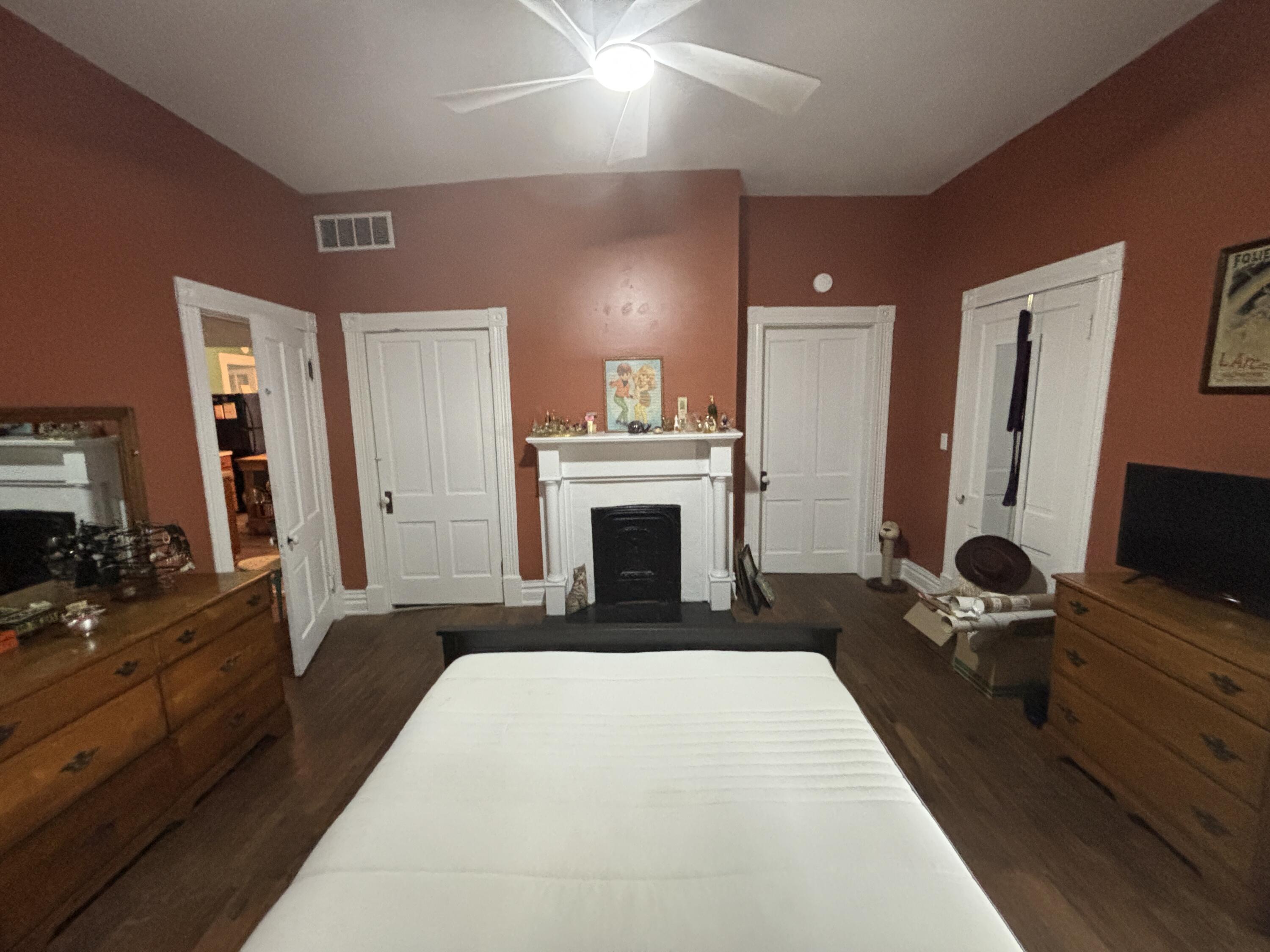 125 E Campbell Street Property Photo 13