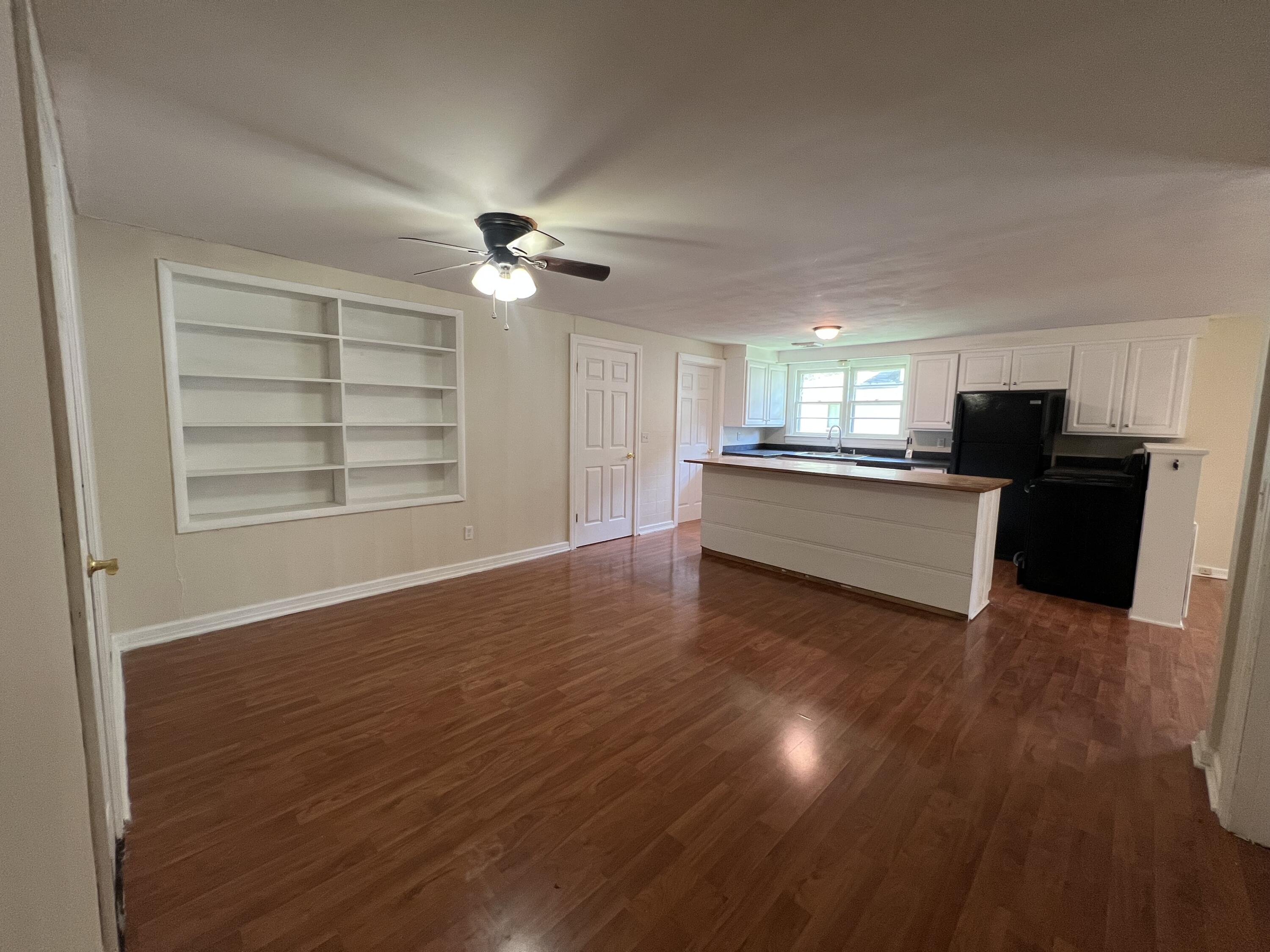 211 S 15th Street Property Photo 25