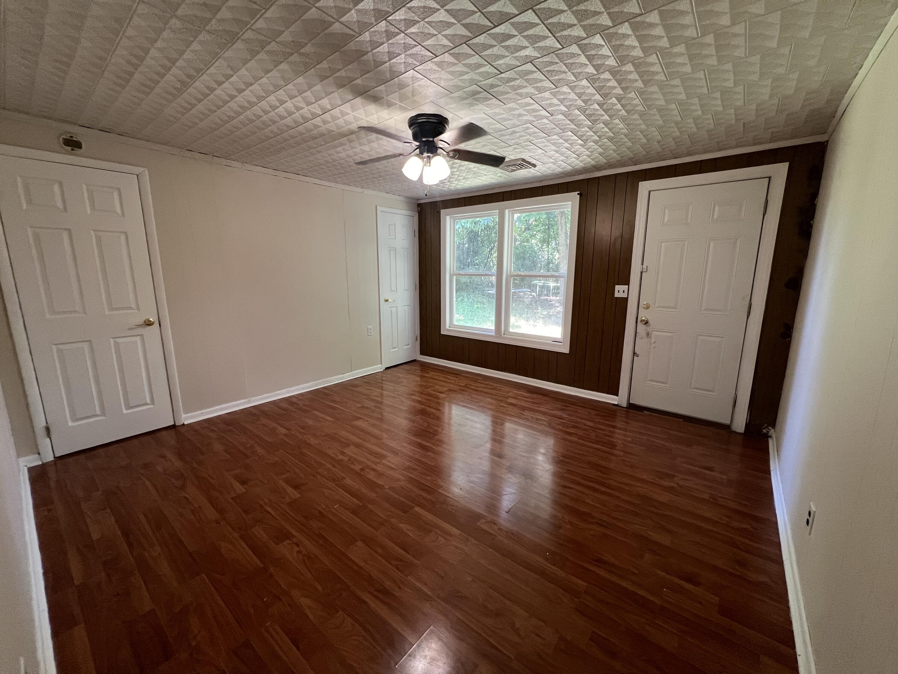 211 S 15th Street Property Photo 45