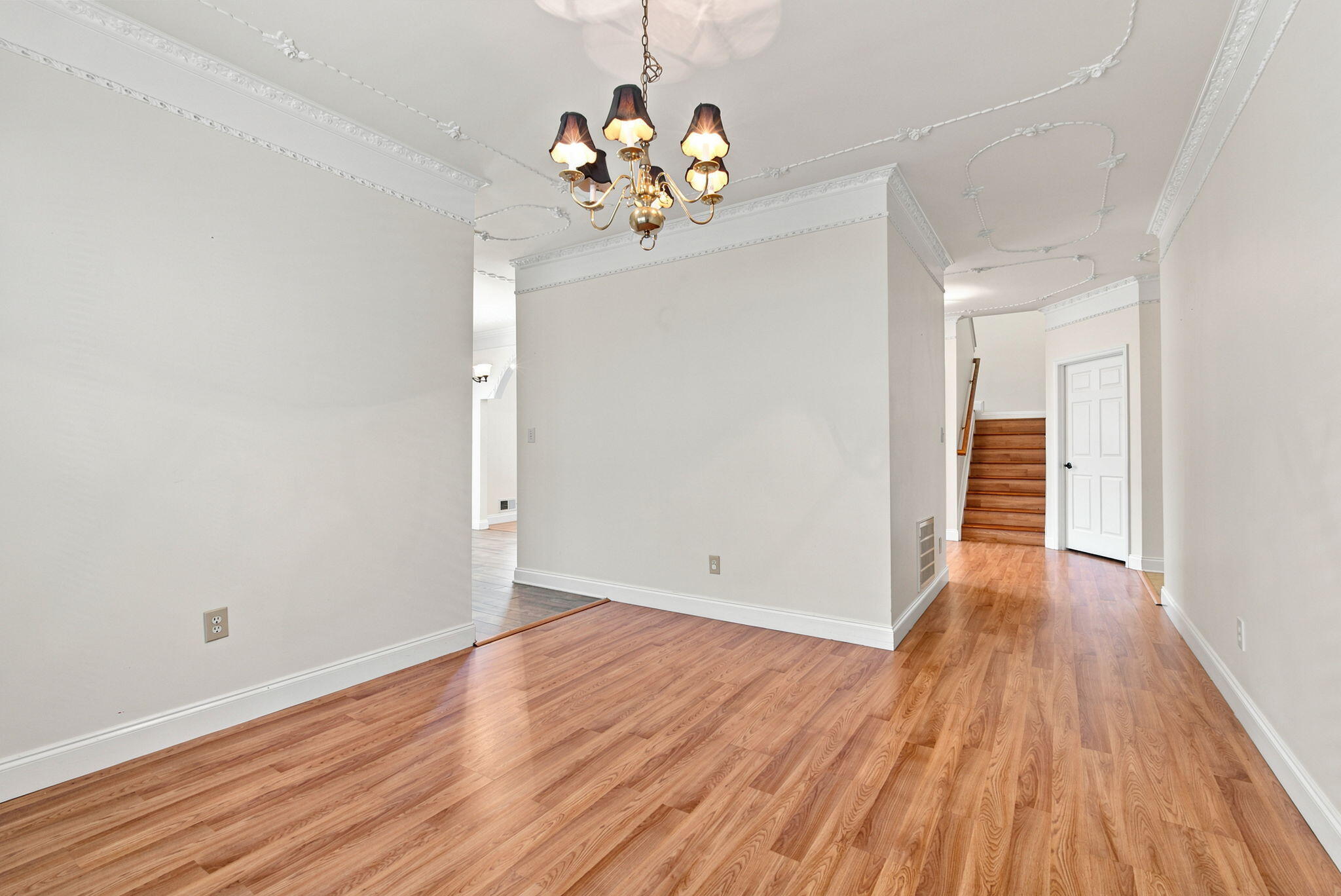 3384 Drayton Place Property Photo 13