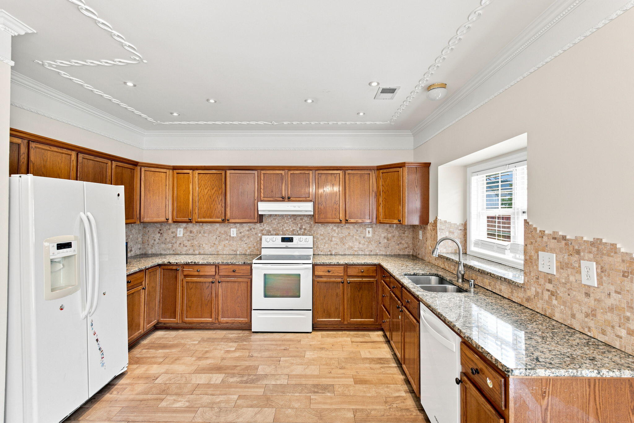 3384 Drayton Place Property Photo 25