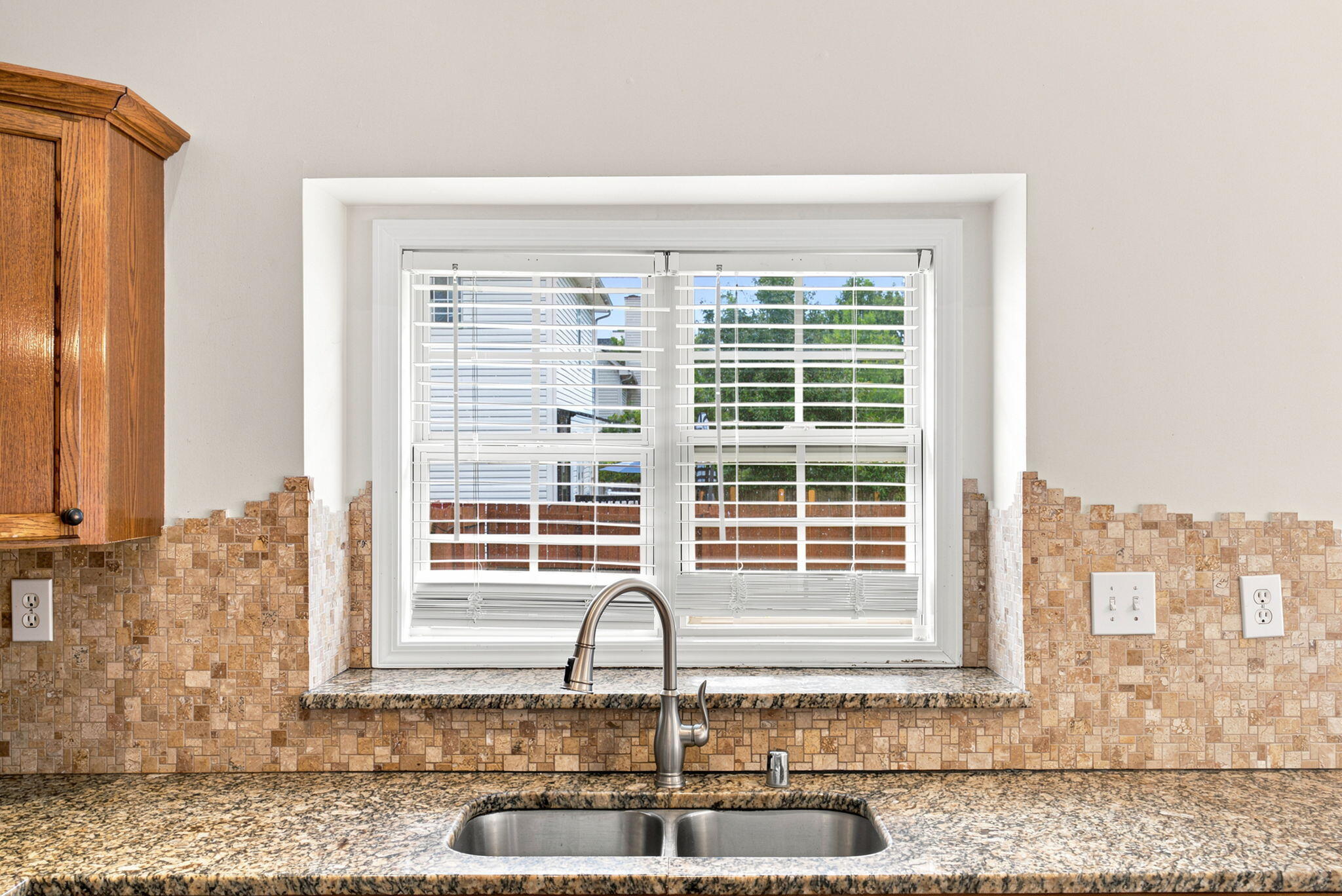 3384 Drayton Place Property Photo 26