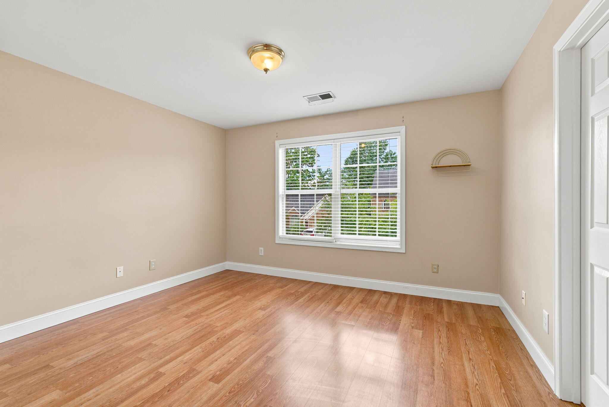 3384 Drayton Place Property Photo 29
