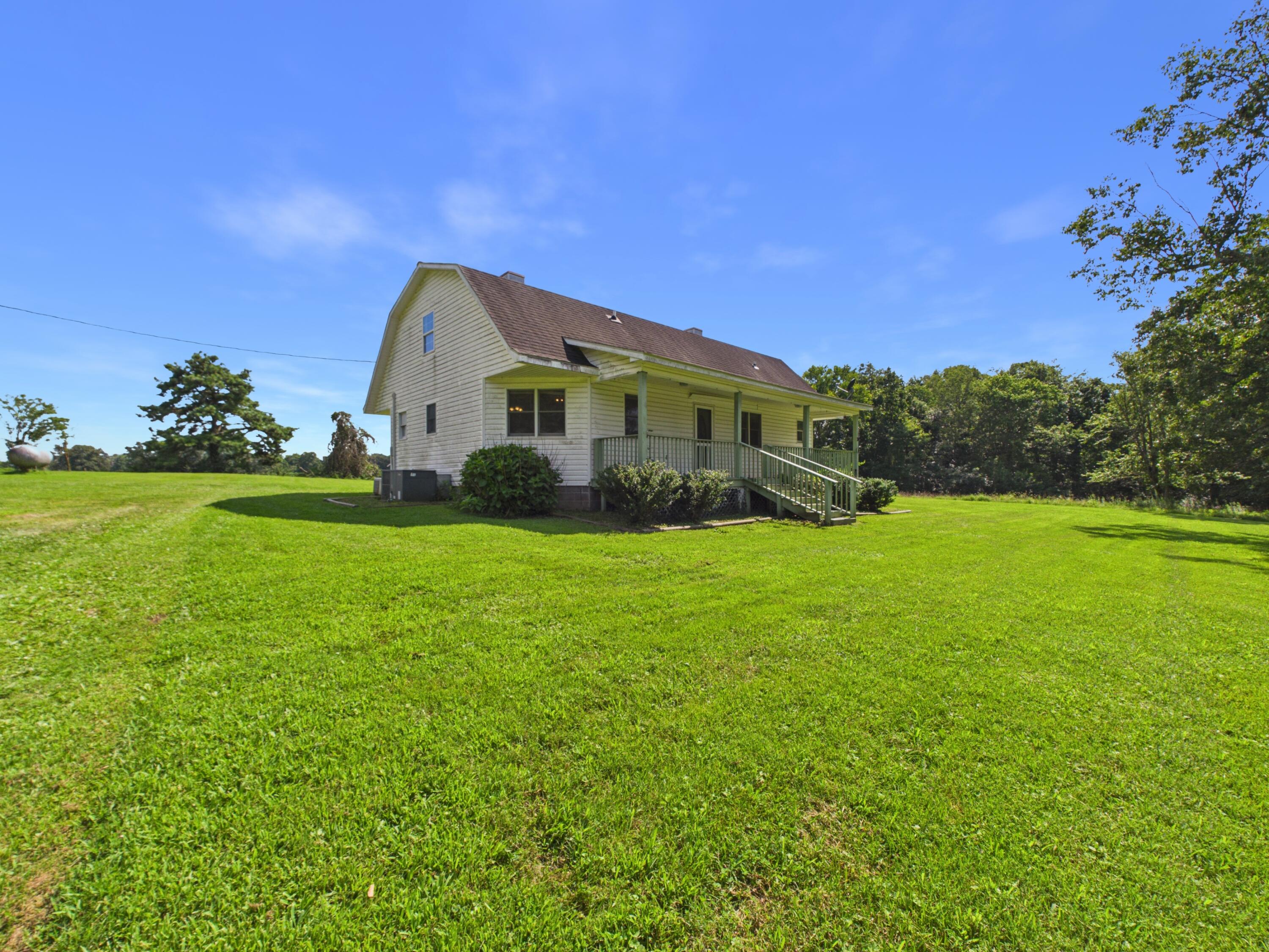 2610 Ky-564 Property Photo 6