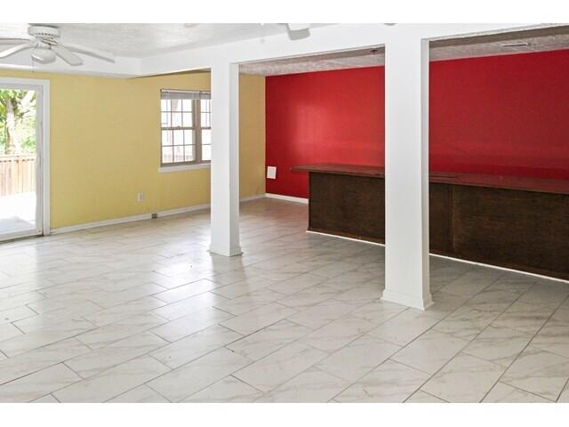 340 Village Drive Property Photo 14