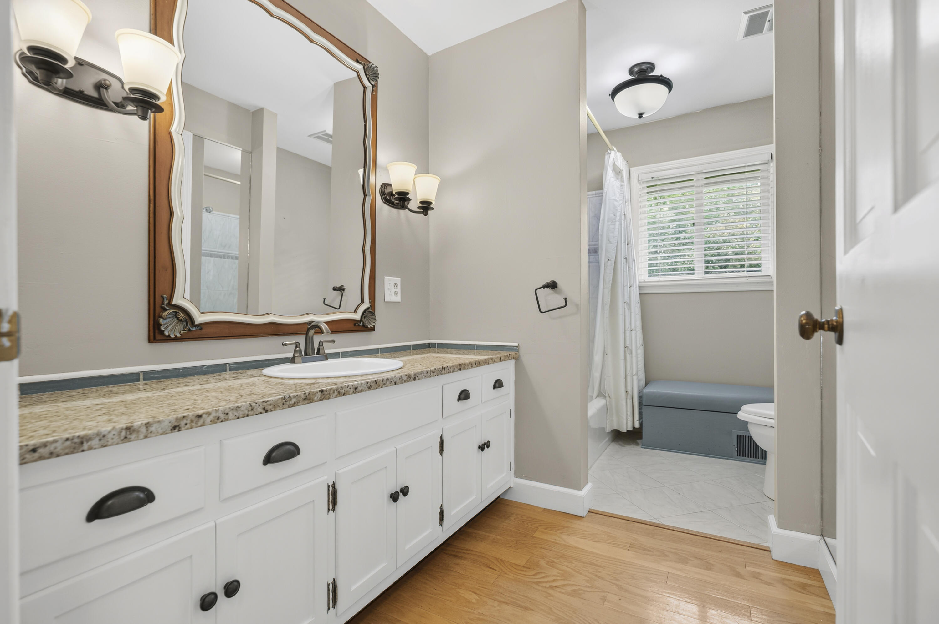 2075 Greentree Drive Property Photo 23