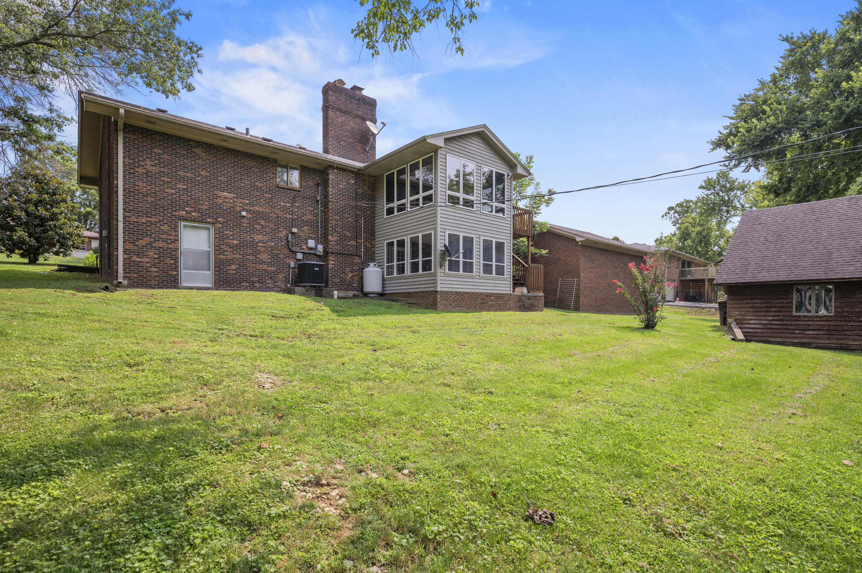 2075 Greentree Drive Property Photo 47