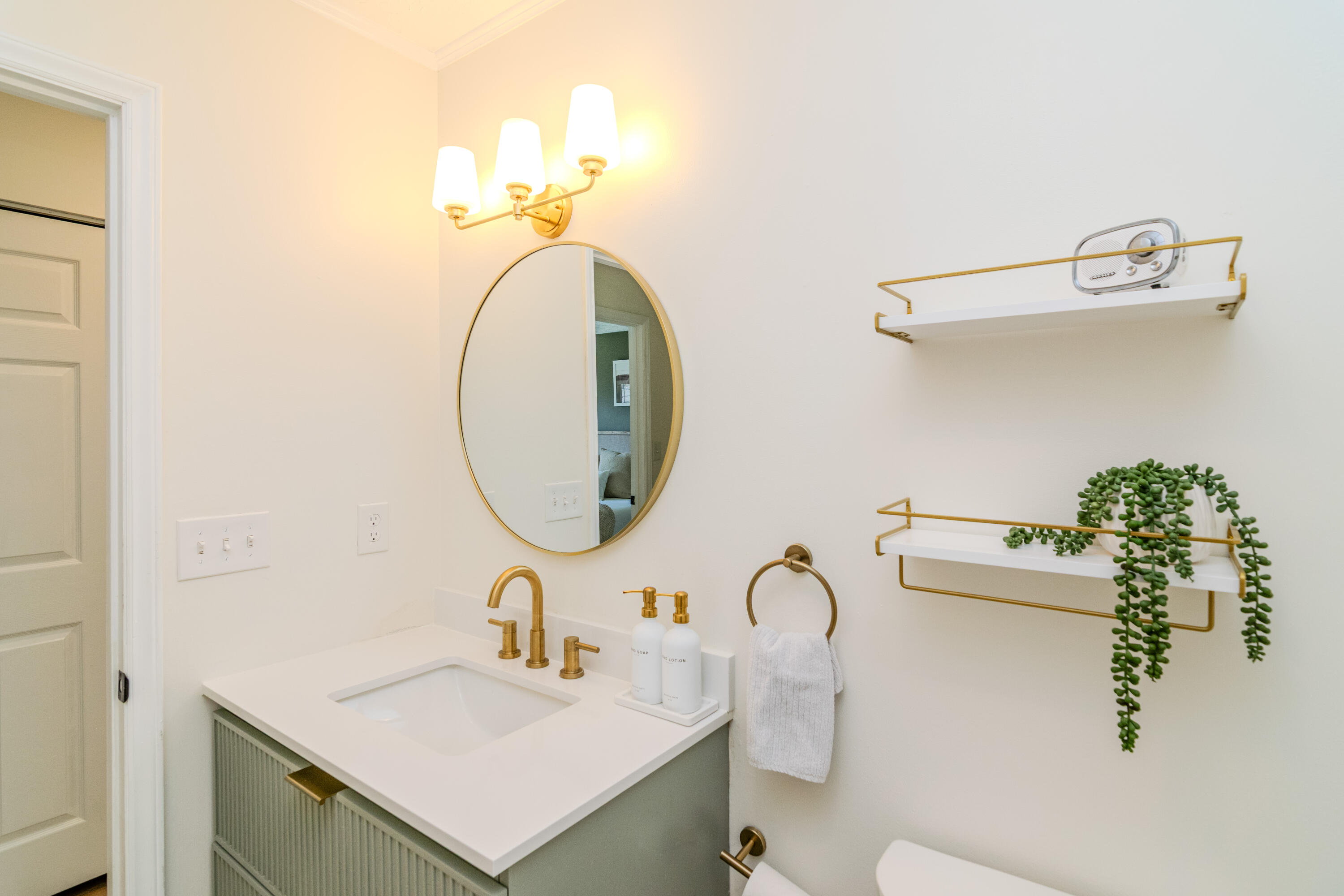 878 Bordallo Drive Property Photo 13