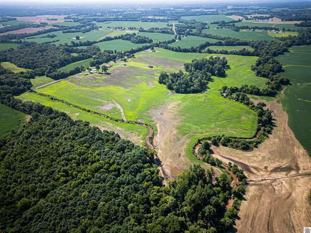 3697 County Line Road Property Photo 2