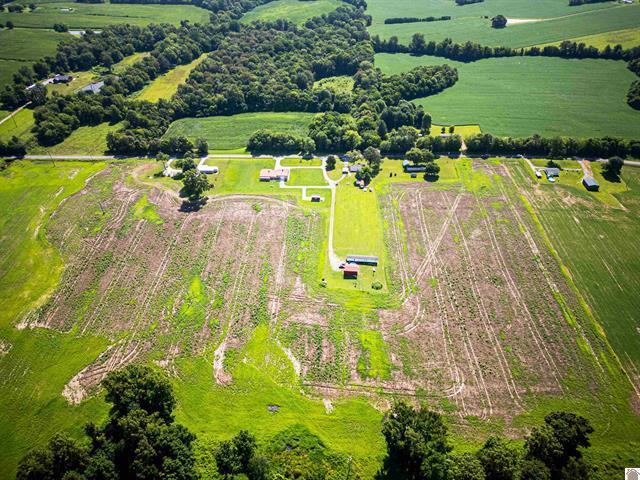 3697 County Line Road Property Photo 3