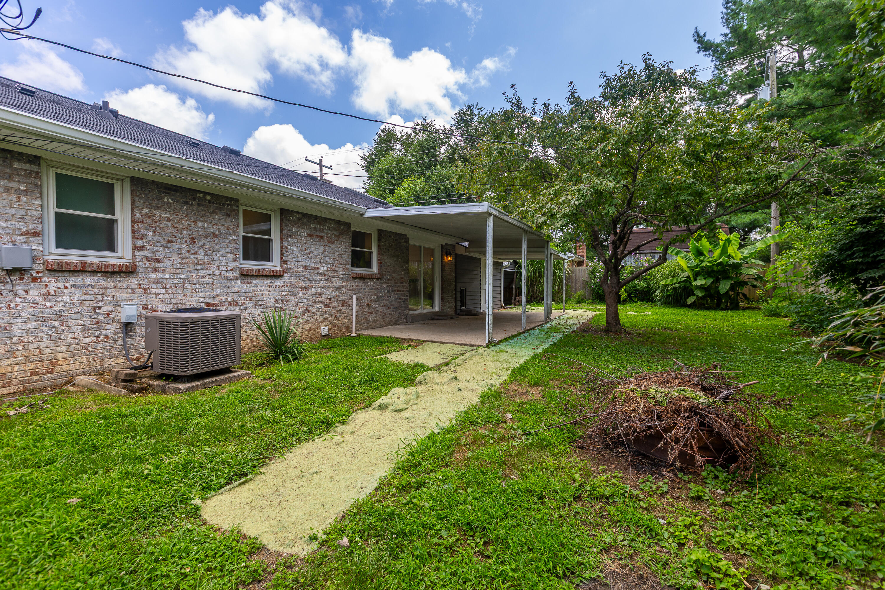 604 Hickory Hill Drive Property Photo 28