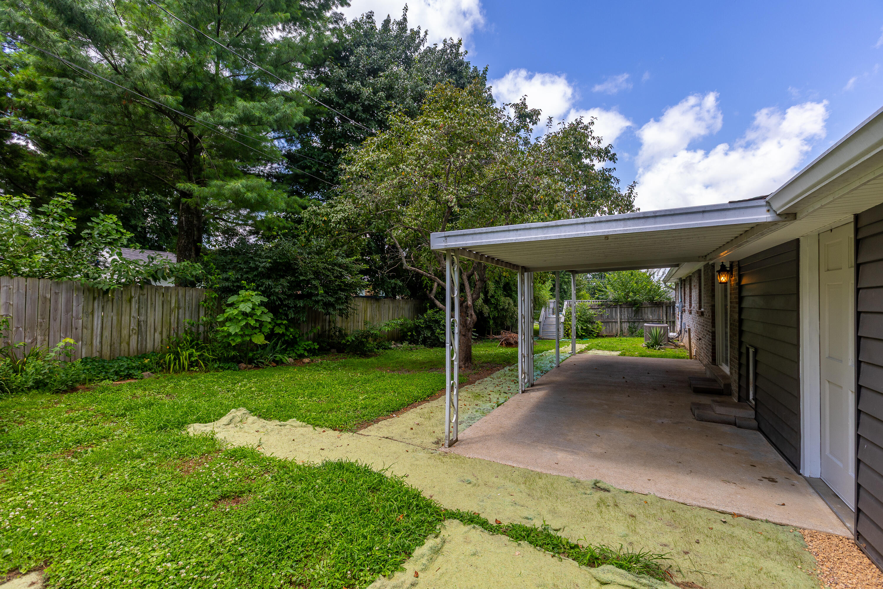 604 Hickory Hill Drive Property Photo 29