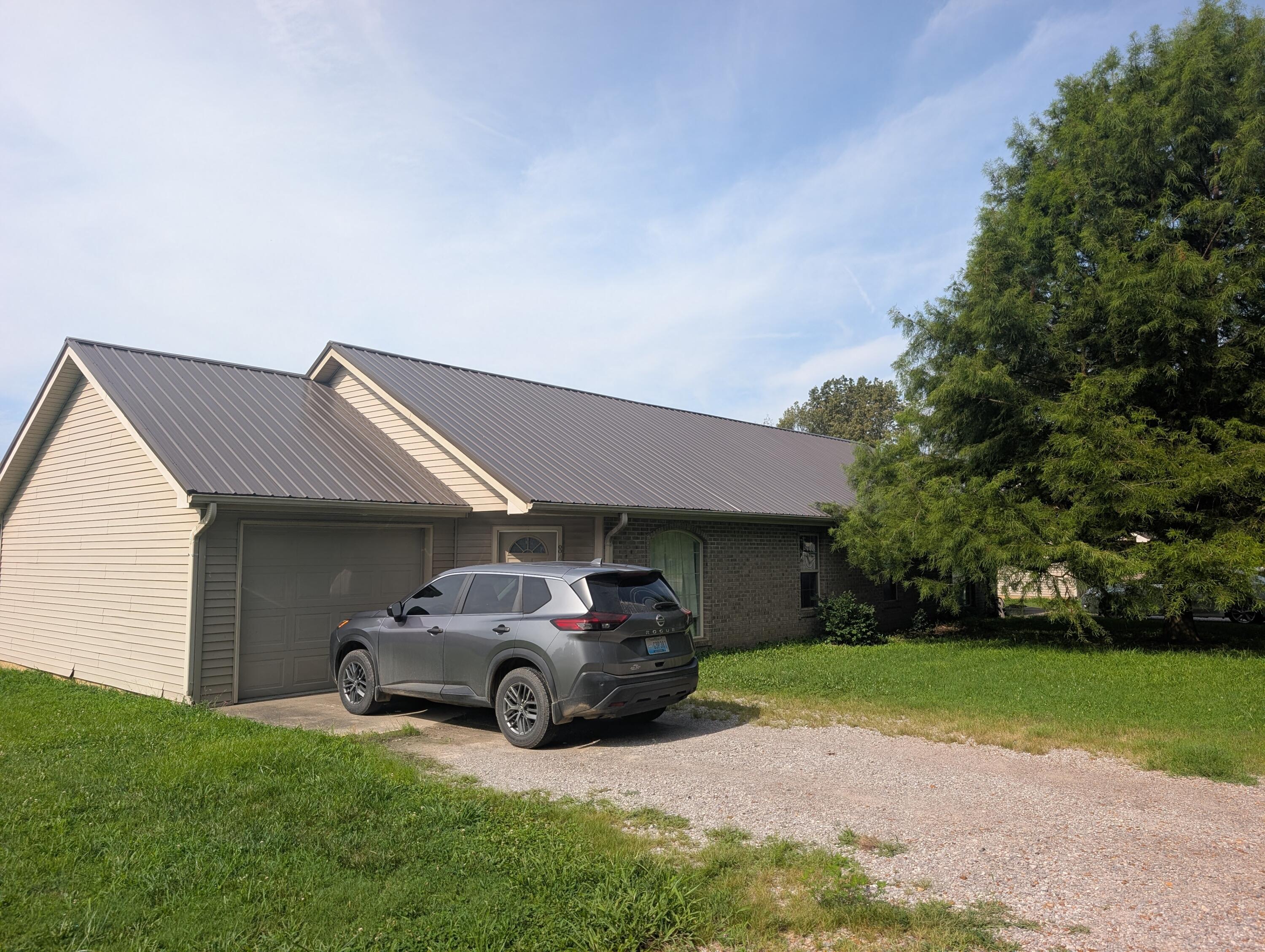 34 Amy Lynn Rd Property Photo 3
