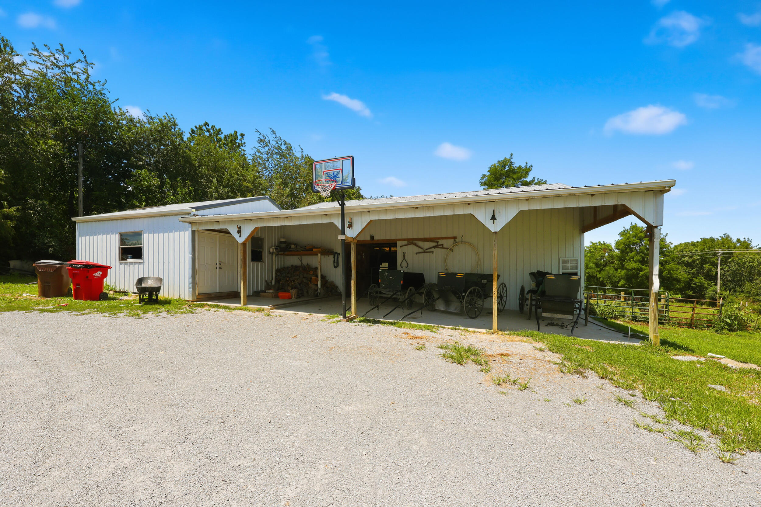 5183 Ky-36 Property Photo 3