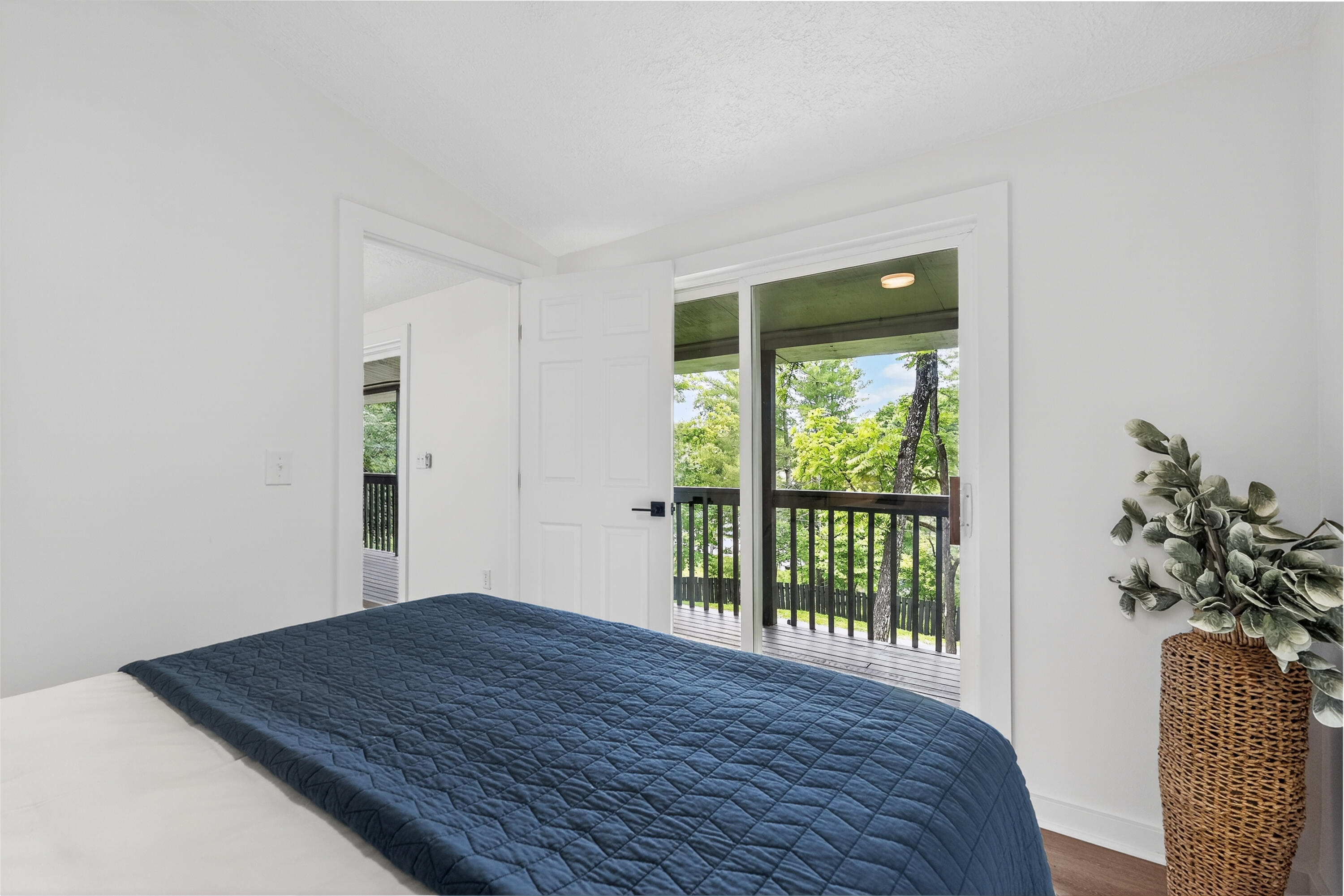 380 Highview Drive Property Photo 18
