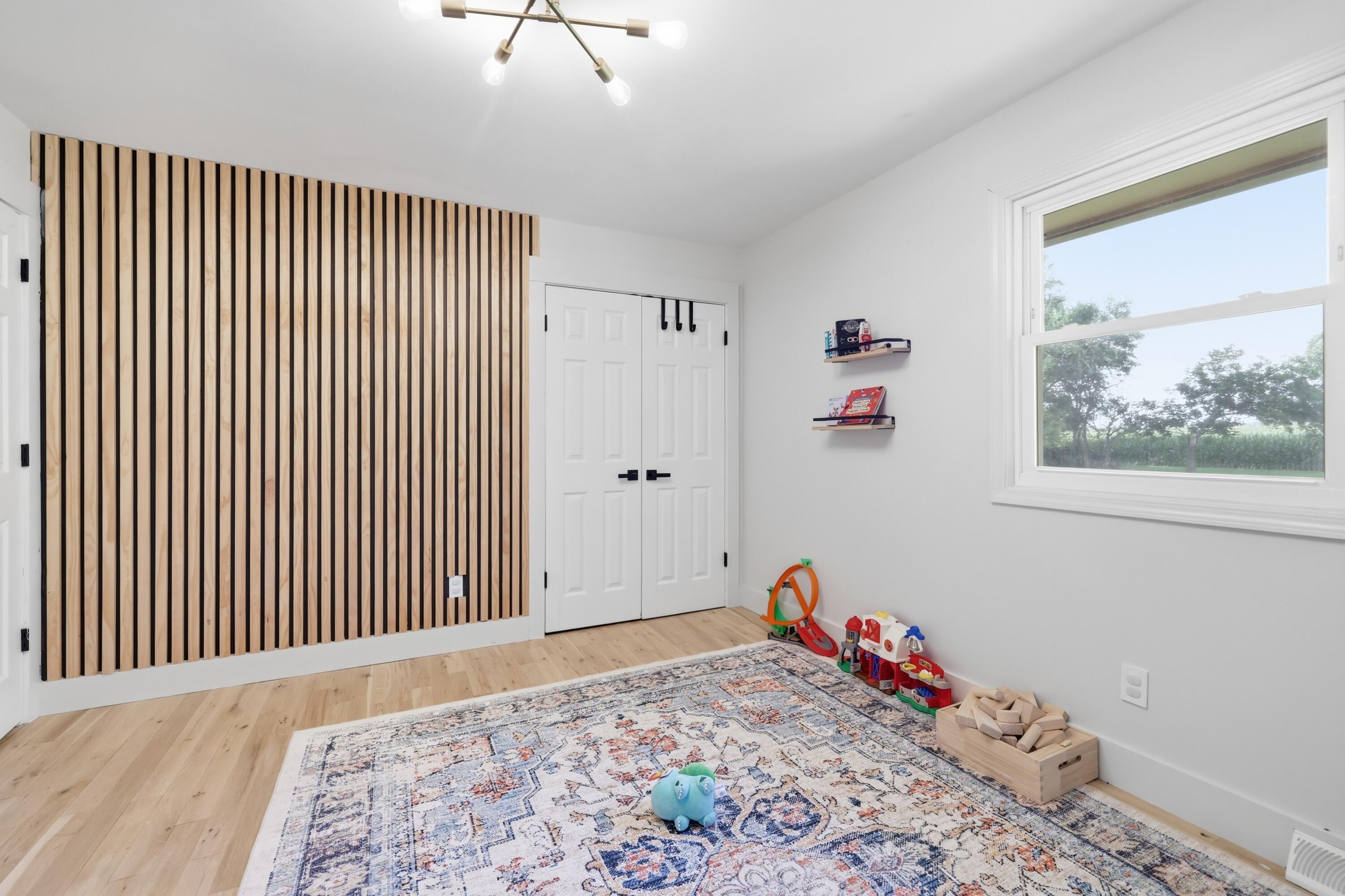 89 Perry Street Property Photo 24