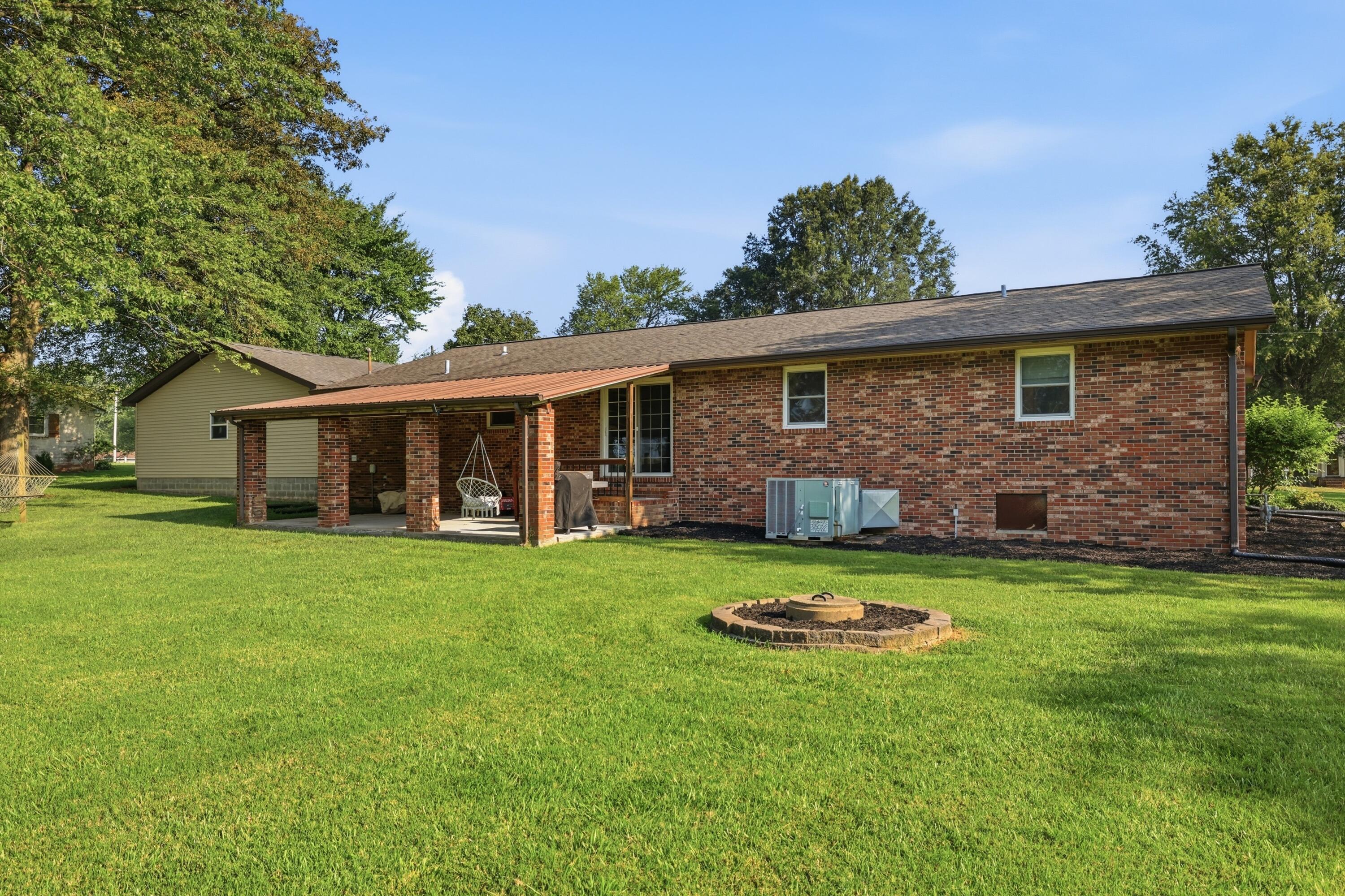 89 Perry Street Property Photo 30
