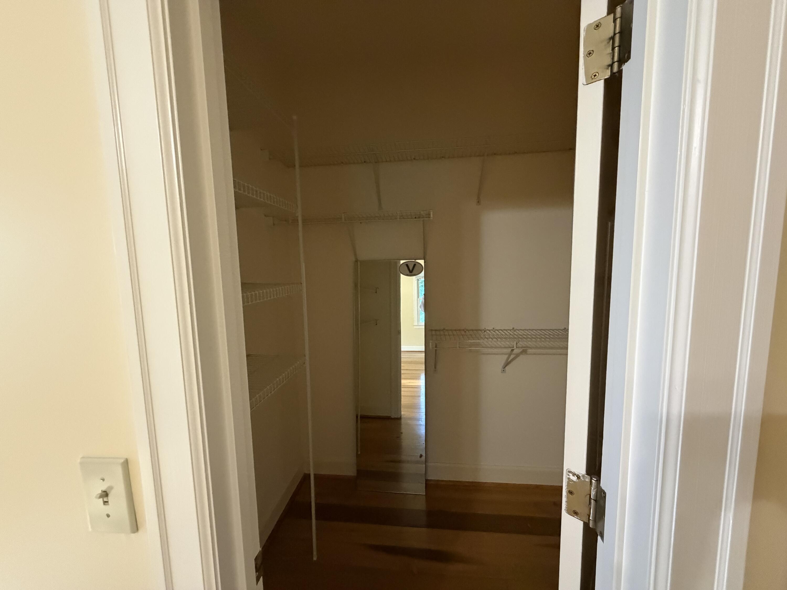 1112 Pepperhill Circle Property Photo 21
