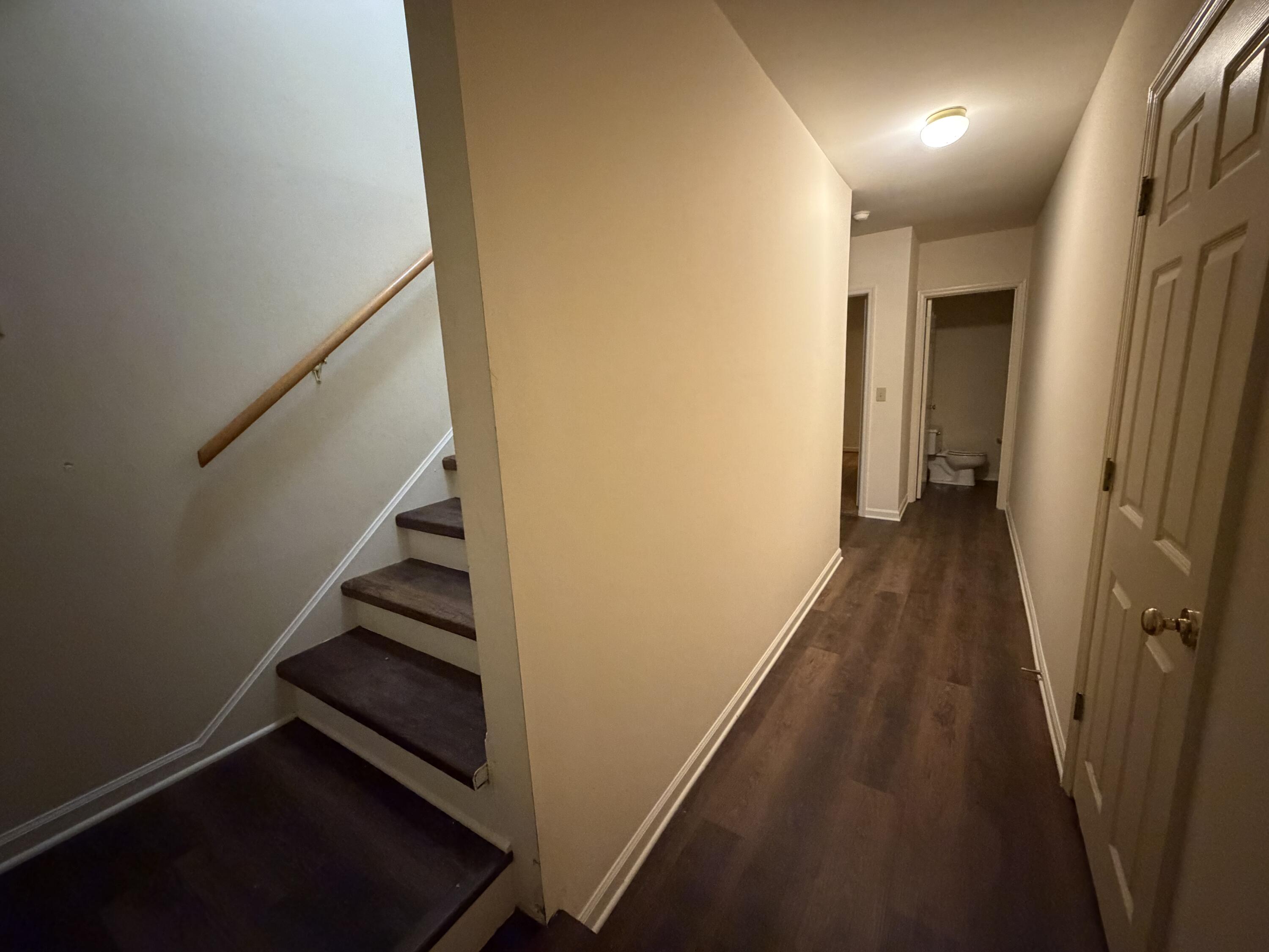 1112 Pepperhill Circle Property Photo 29
