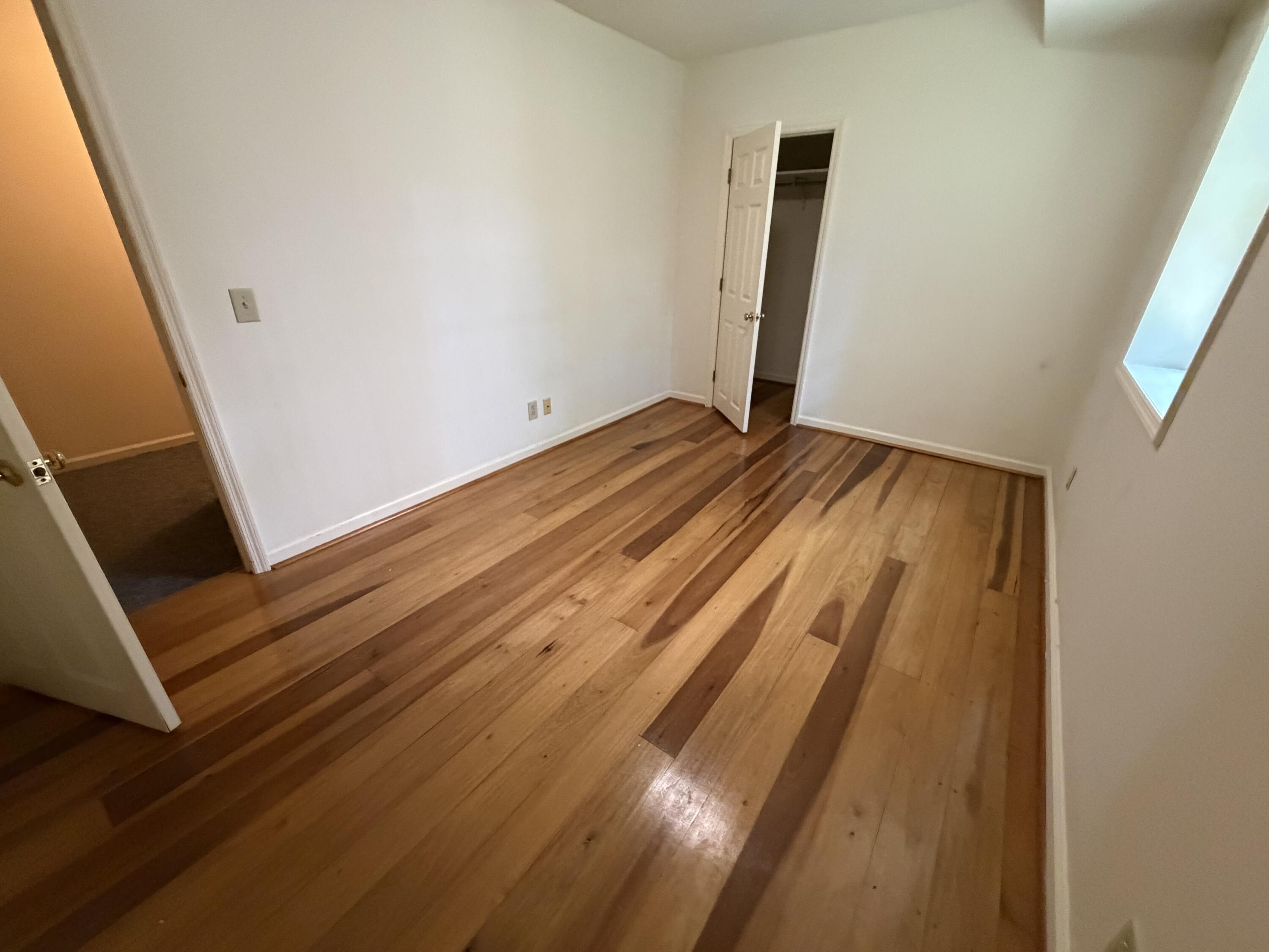 1112 Pepperhill Circle Property Photo 32