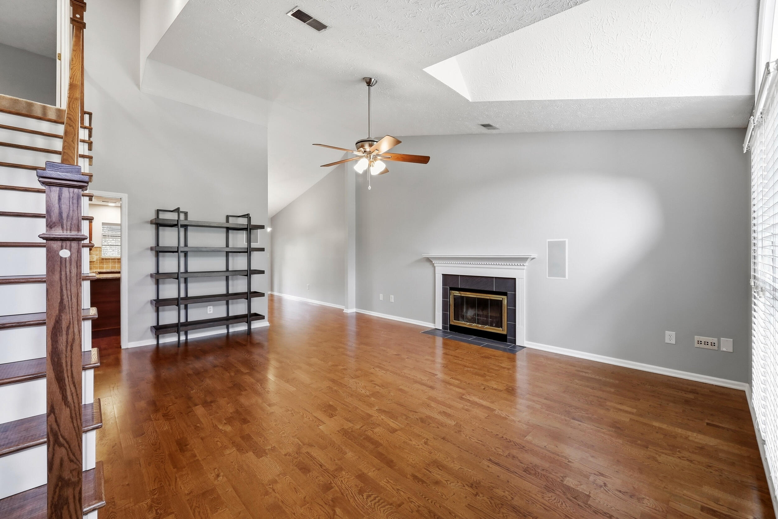 4513 Hartland Parkway Property Photo 5