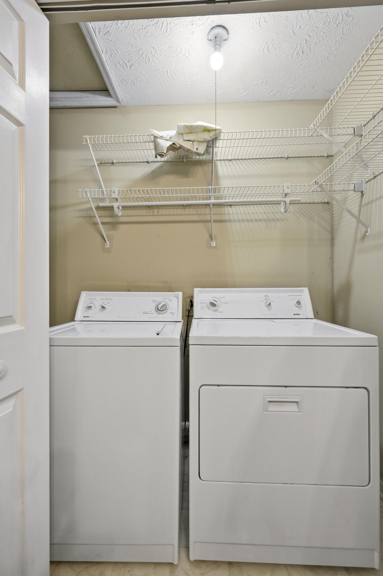 4513 Hartland Parkway Property Photo 25