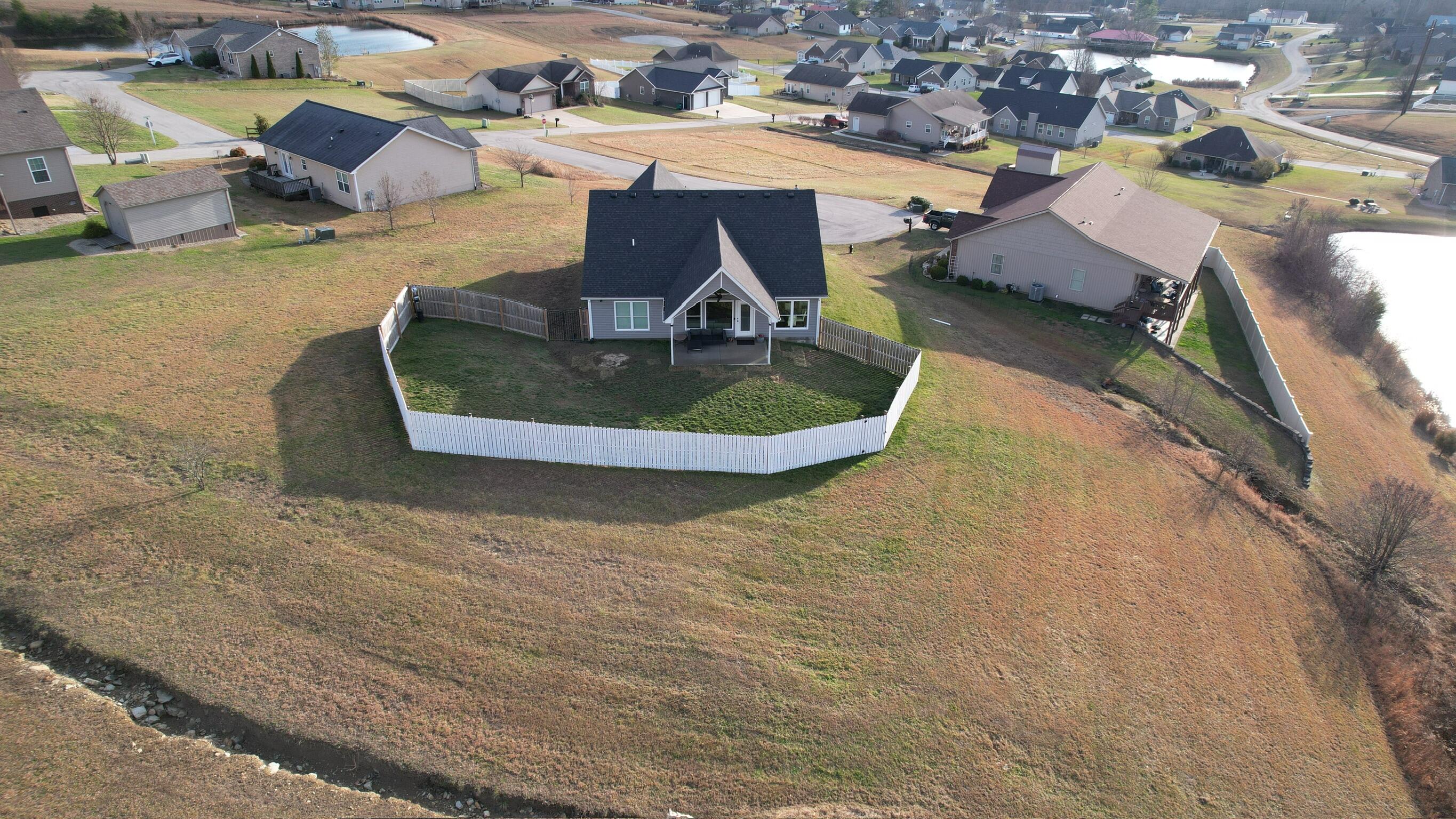 16 Cave Run Court Property Photo 32