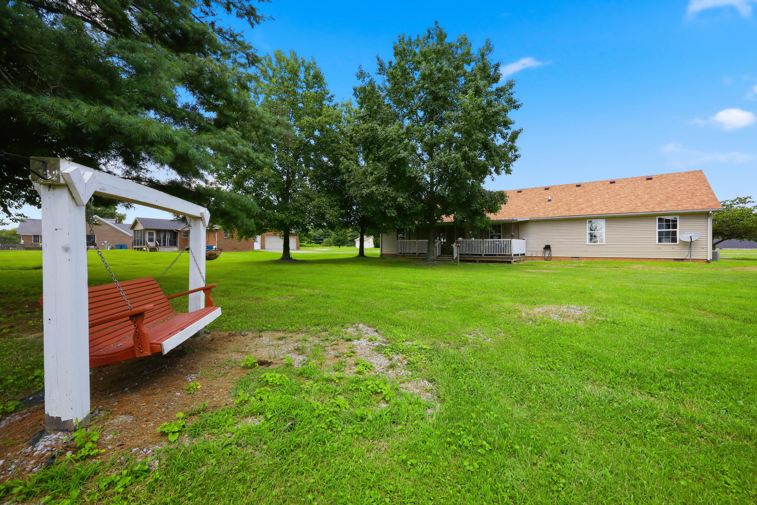 192 Evergreen Circle Property Photo 4