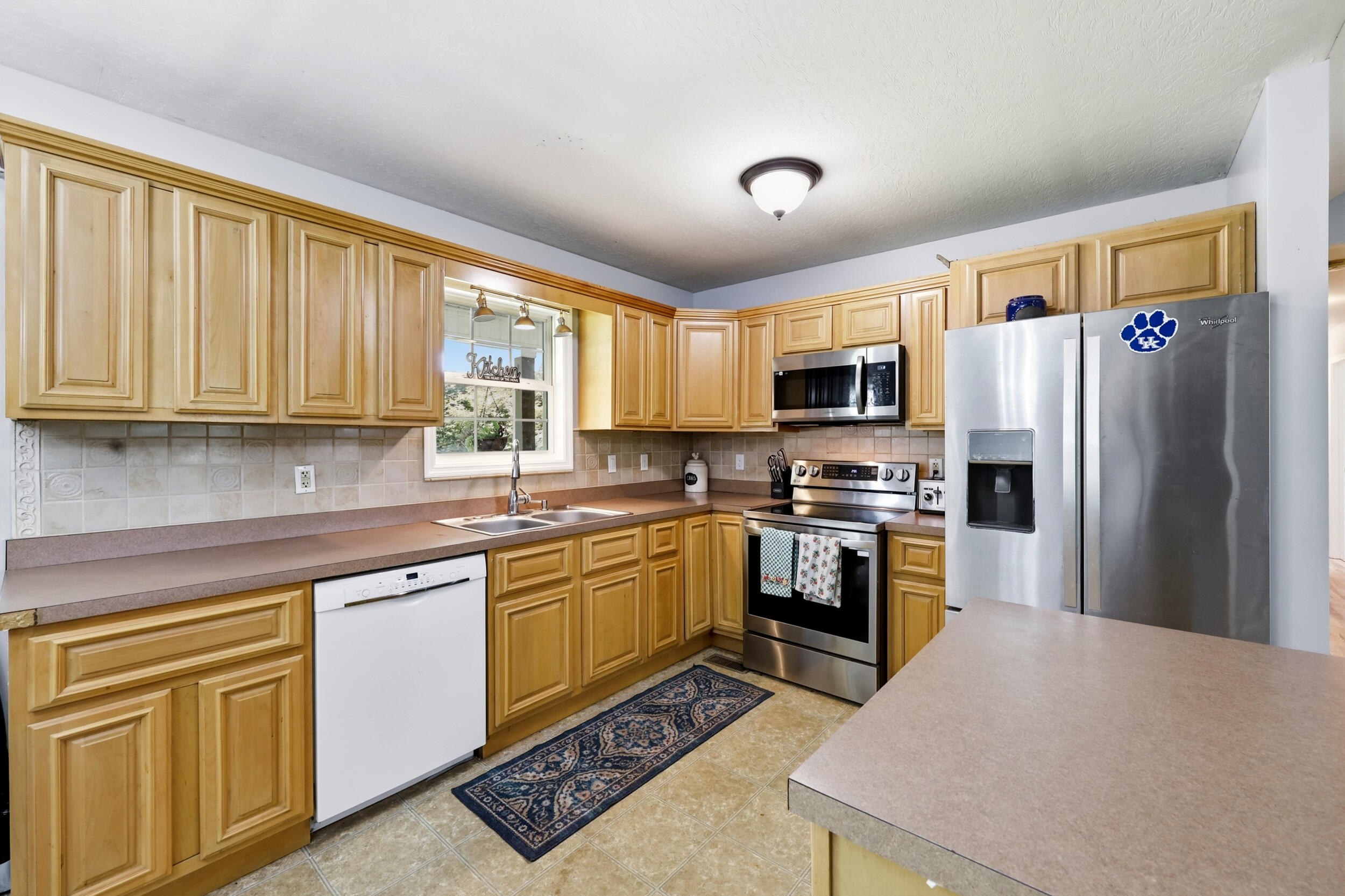 192 Evergreen Circle Property Photo 13
