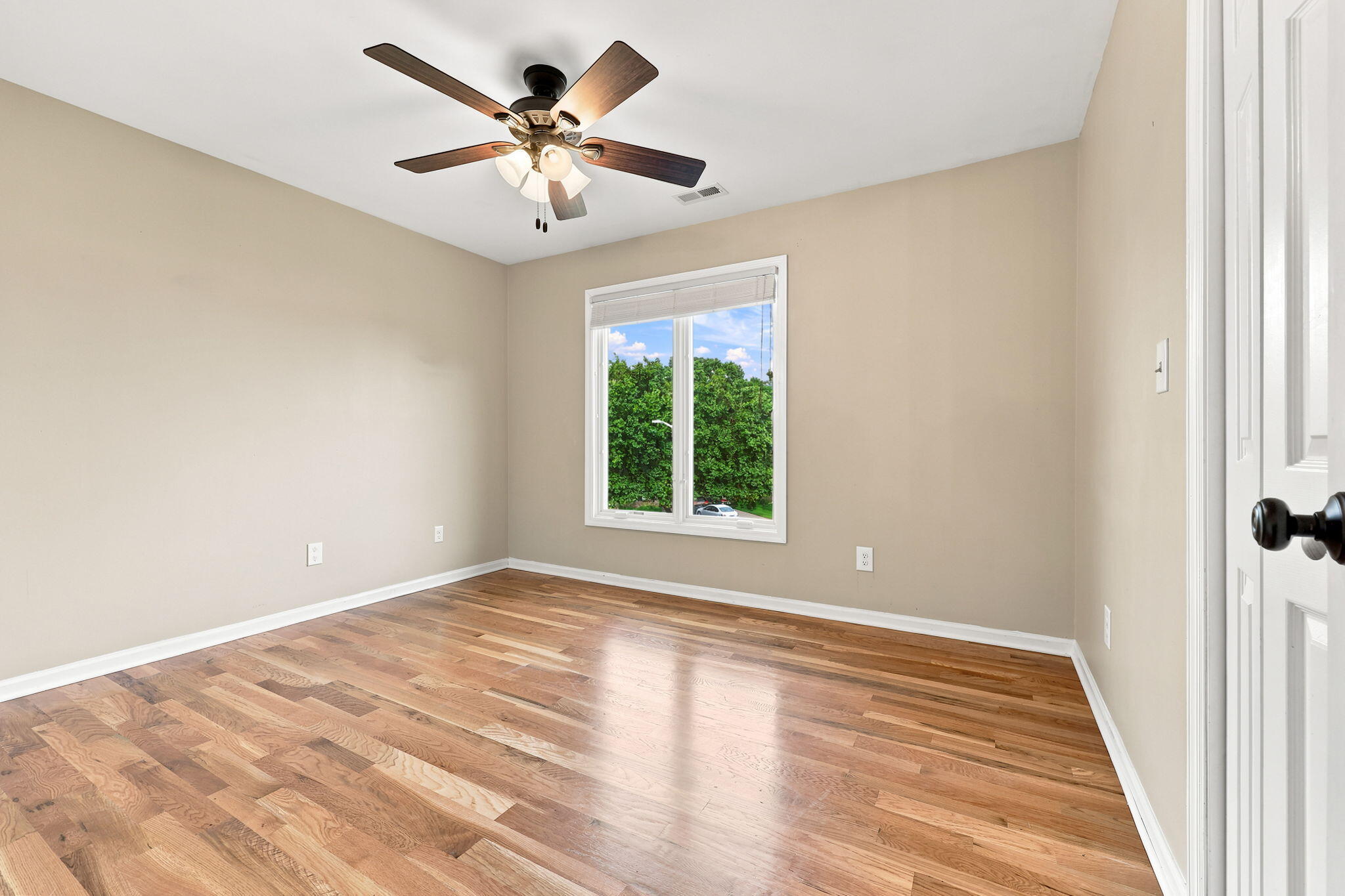 1116 Shagbark Lane Property Photo 44