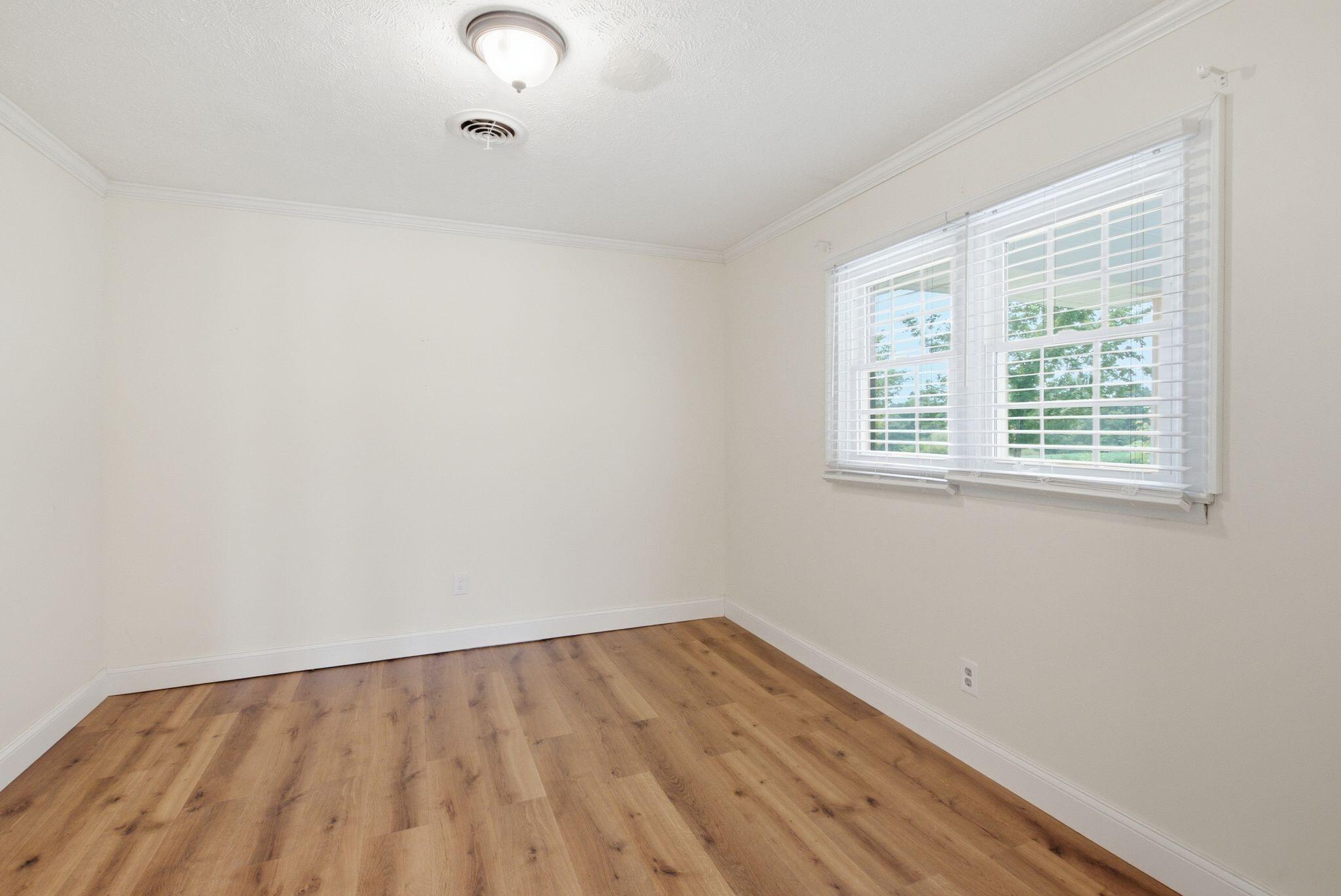 130 White Road Property Photo 10