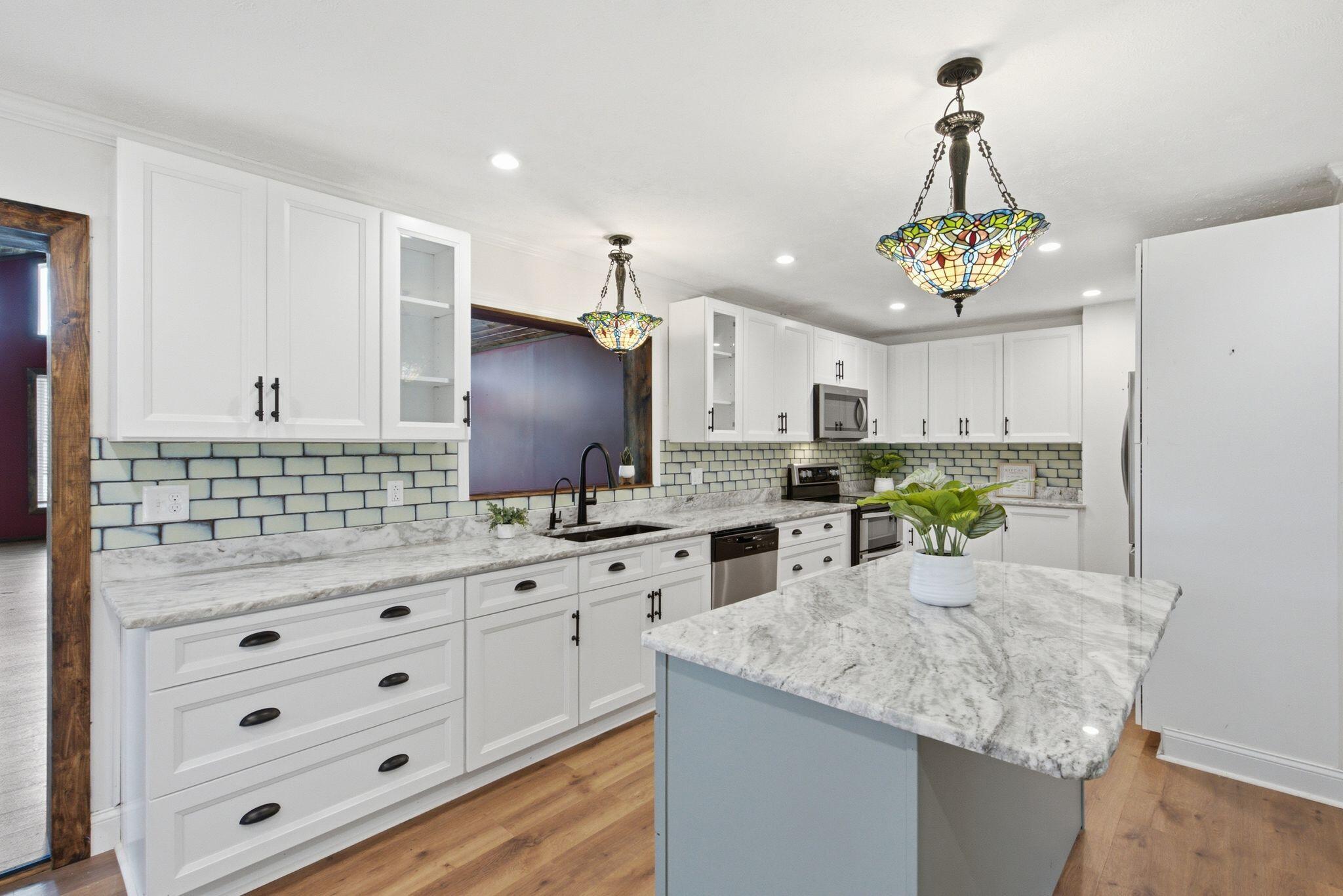130 White Road Property Photo 15