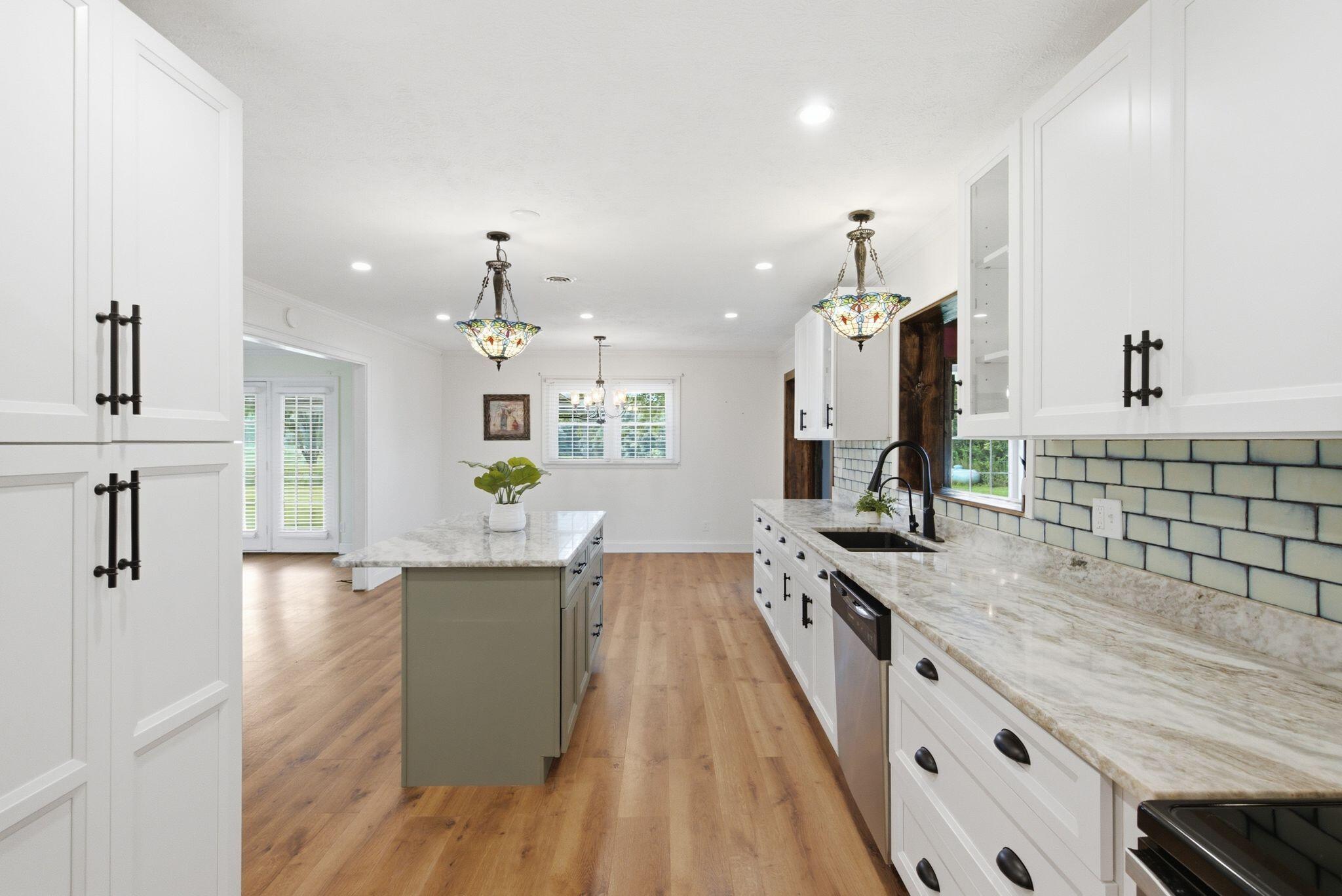 130 White Road Property Photo 17