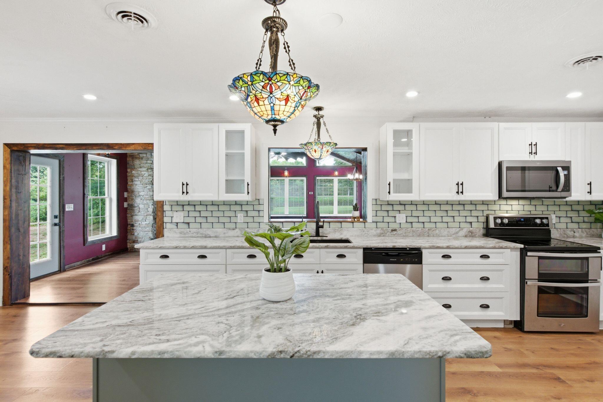 130 White Road Property Photo 18