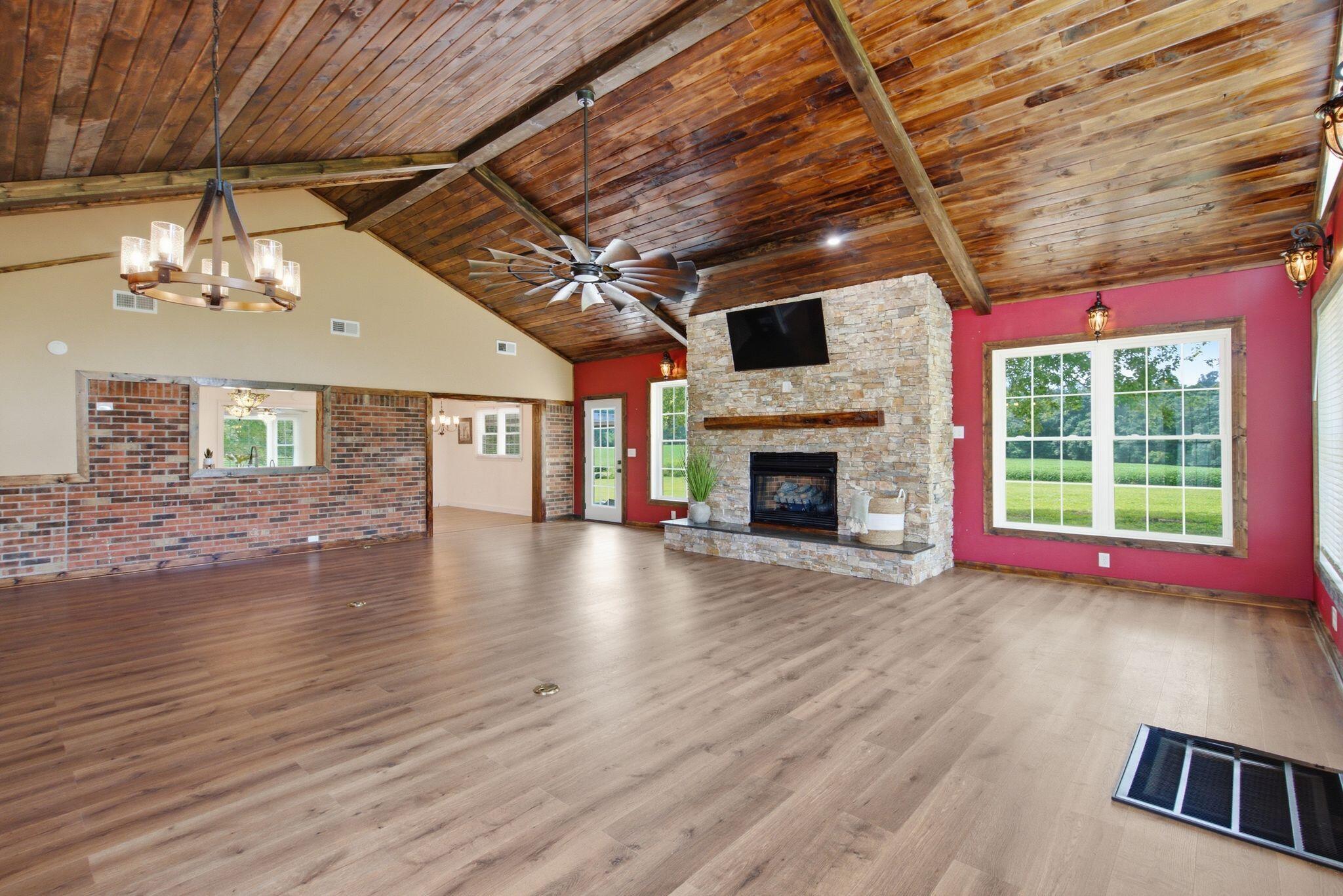 130 White Road Property Photo 21