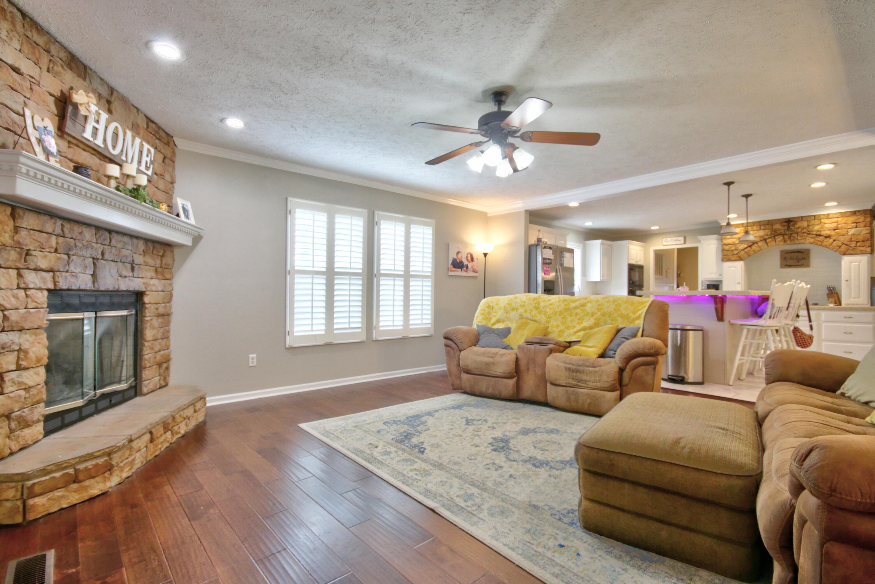 1838 Chaney Ridge Road Property Photo 4