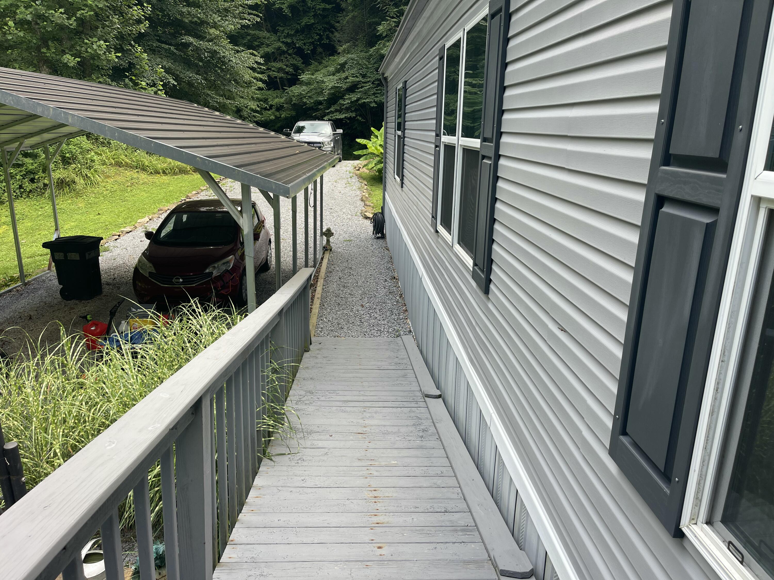 238 Coal Stone Branch Road Property Photo 18