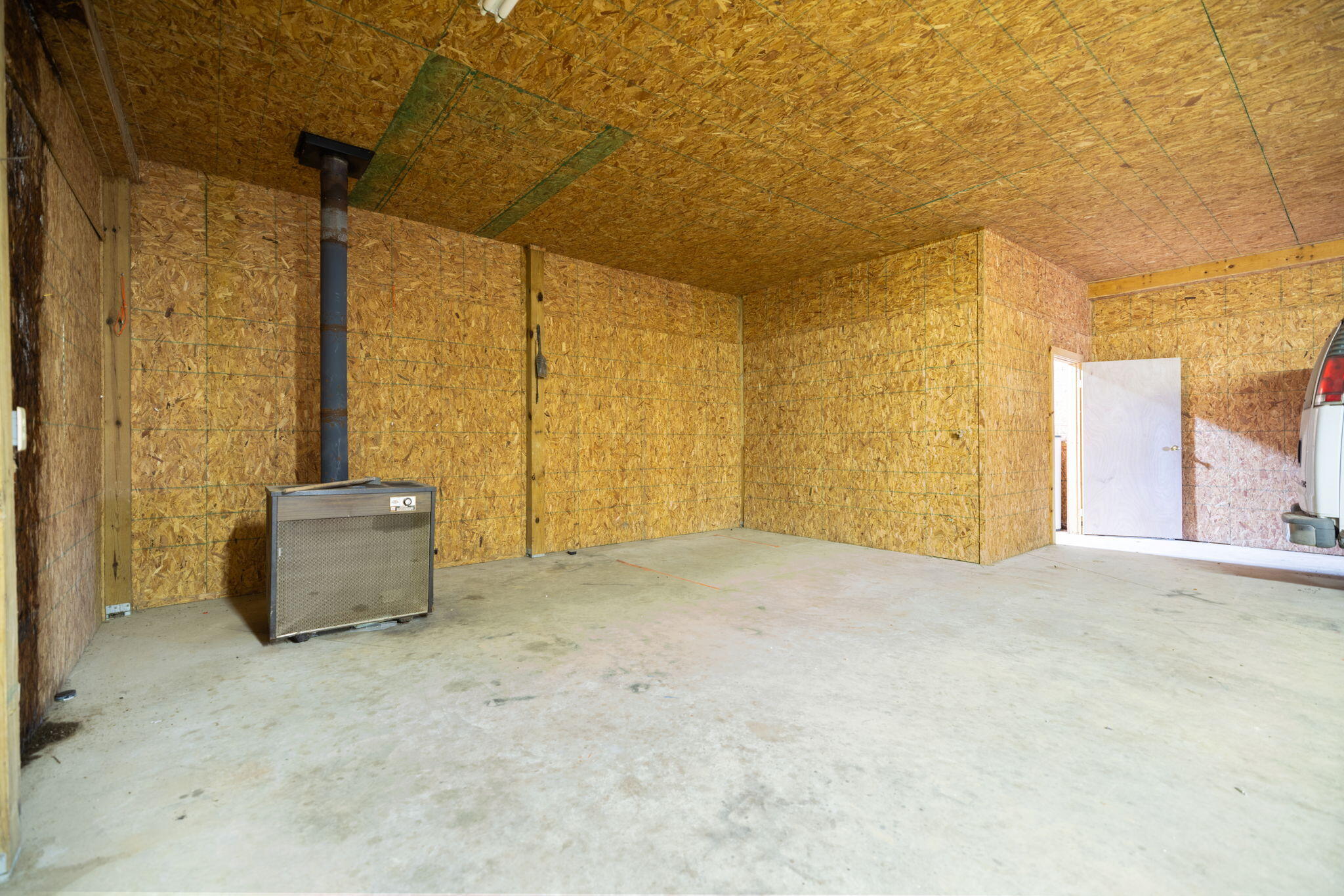 433 Lake View Road Property Photo 10