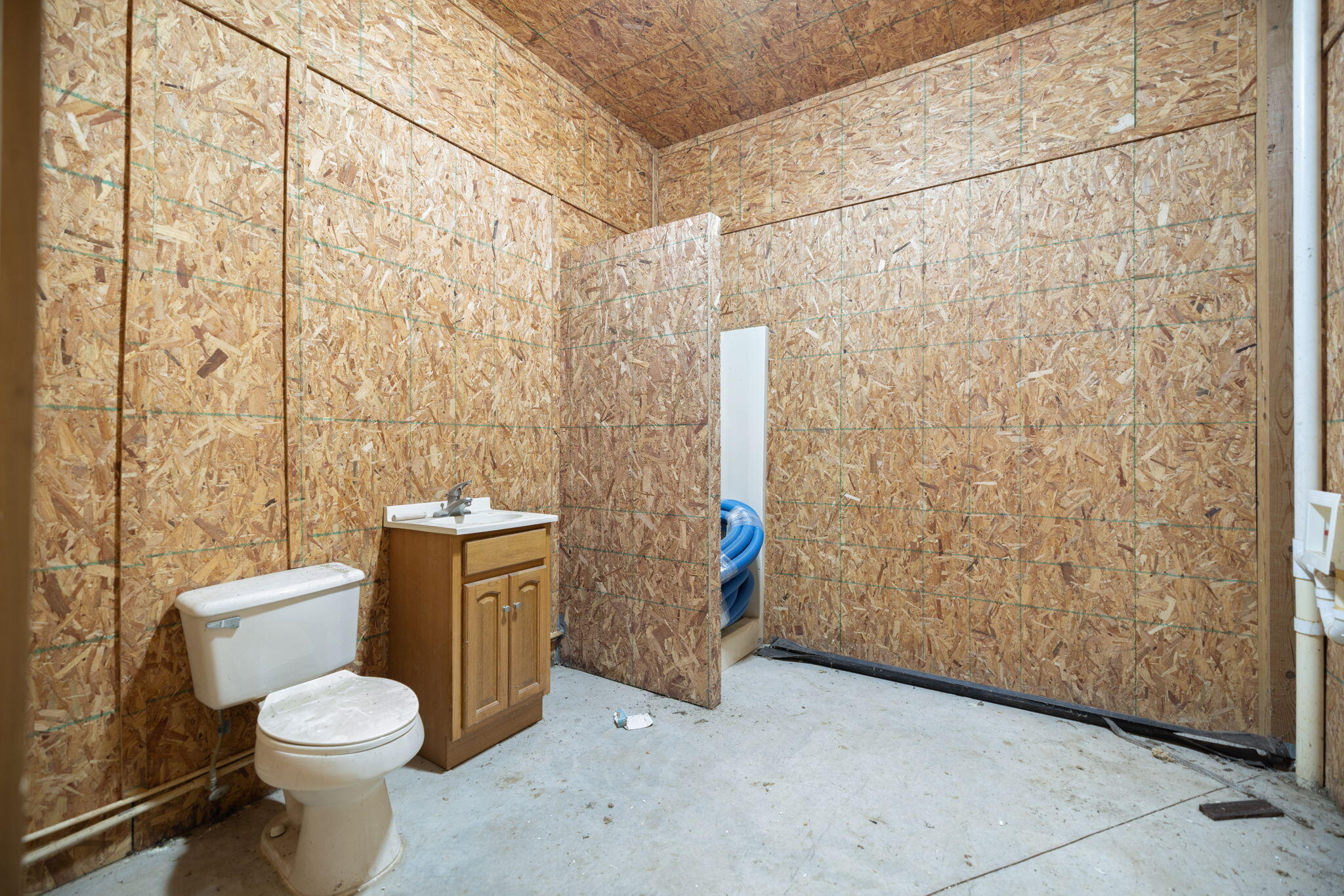 433 Lake View Road Property Photo 11