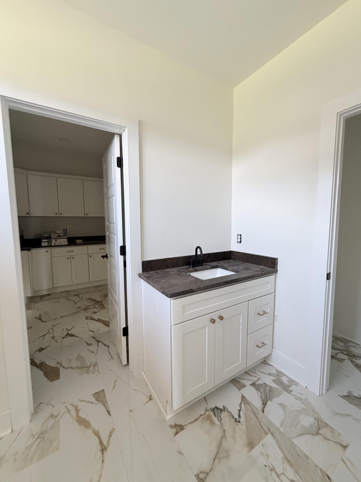 114 Cabela Drive Property Photo 14