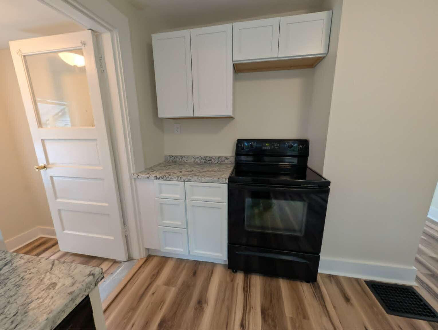 105 Restk Court Property Photo 9