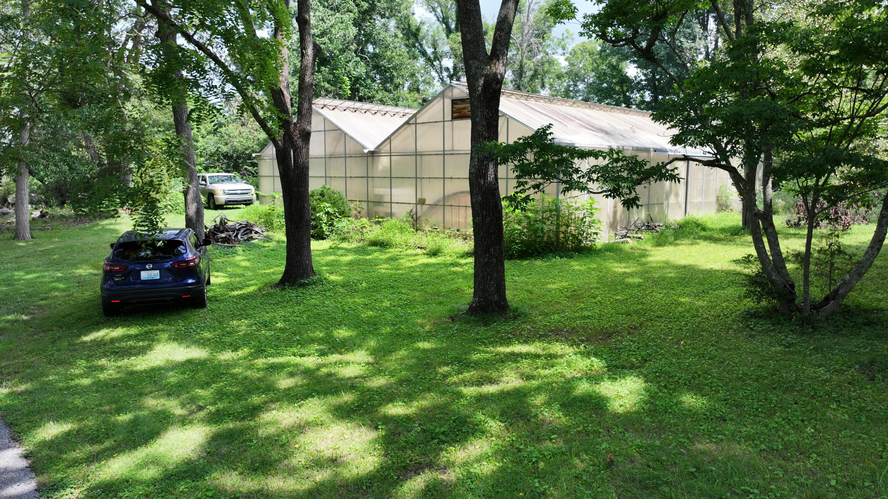 202 Peaceful Cove Lane Property Photo 17